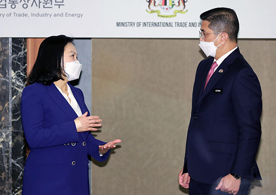 말레이시아 통상산업부 장관 면담 1