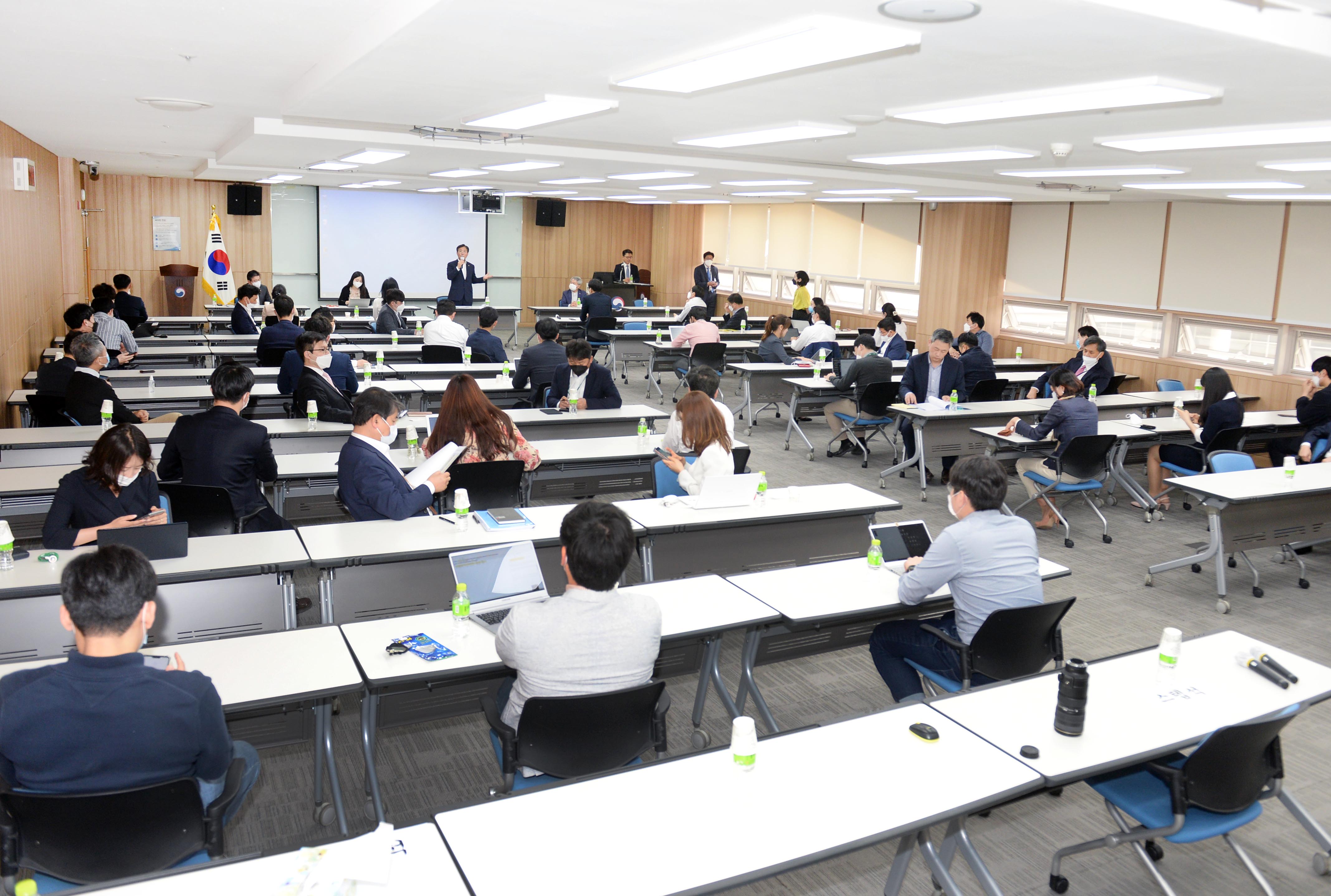 산업부 출입기자단 간담회 5
