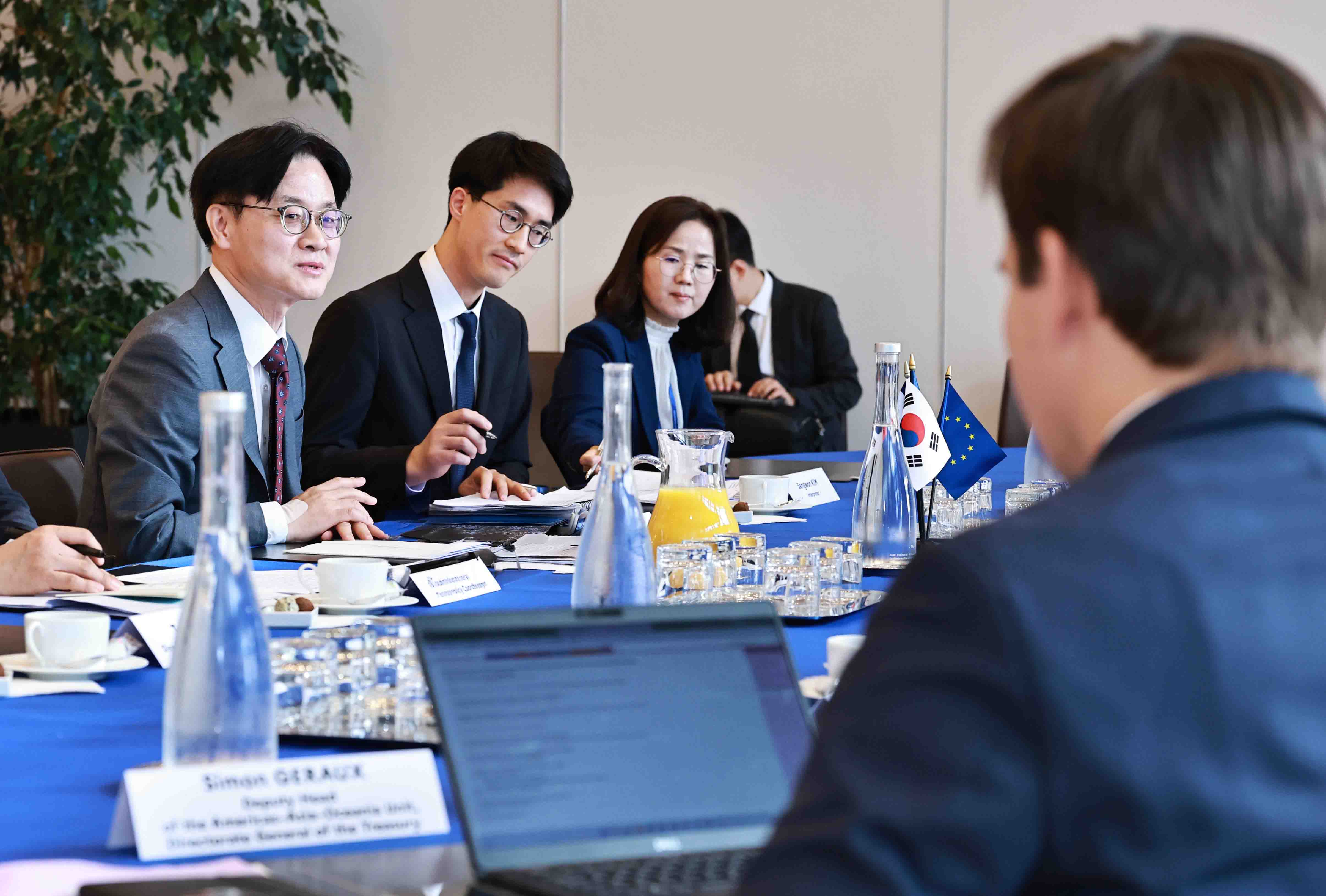 프랑스 경제·재정·산업·에너지·디지털  주권부 장관 회담 4