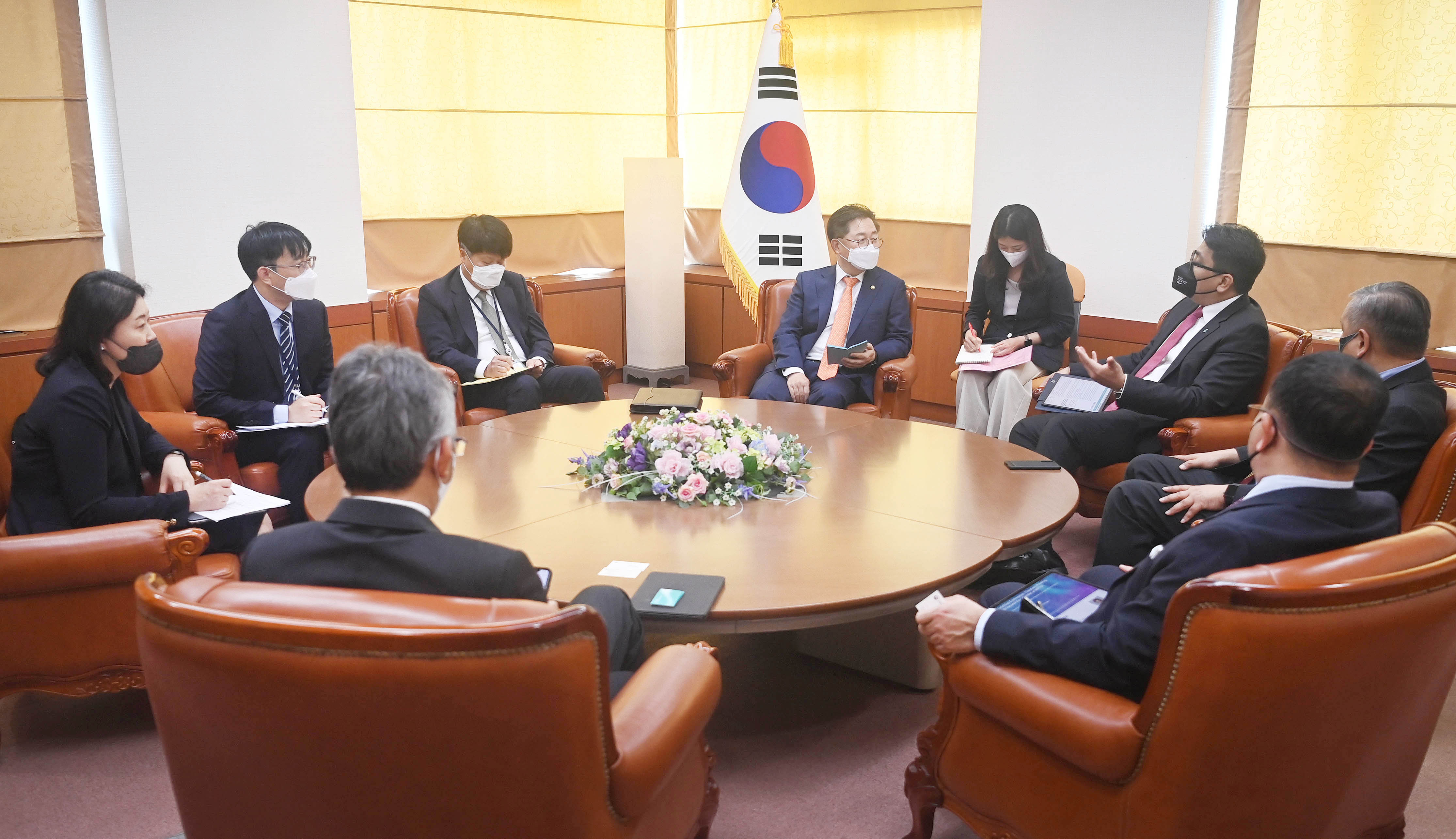 페트로나스 CEO 면담 3
