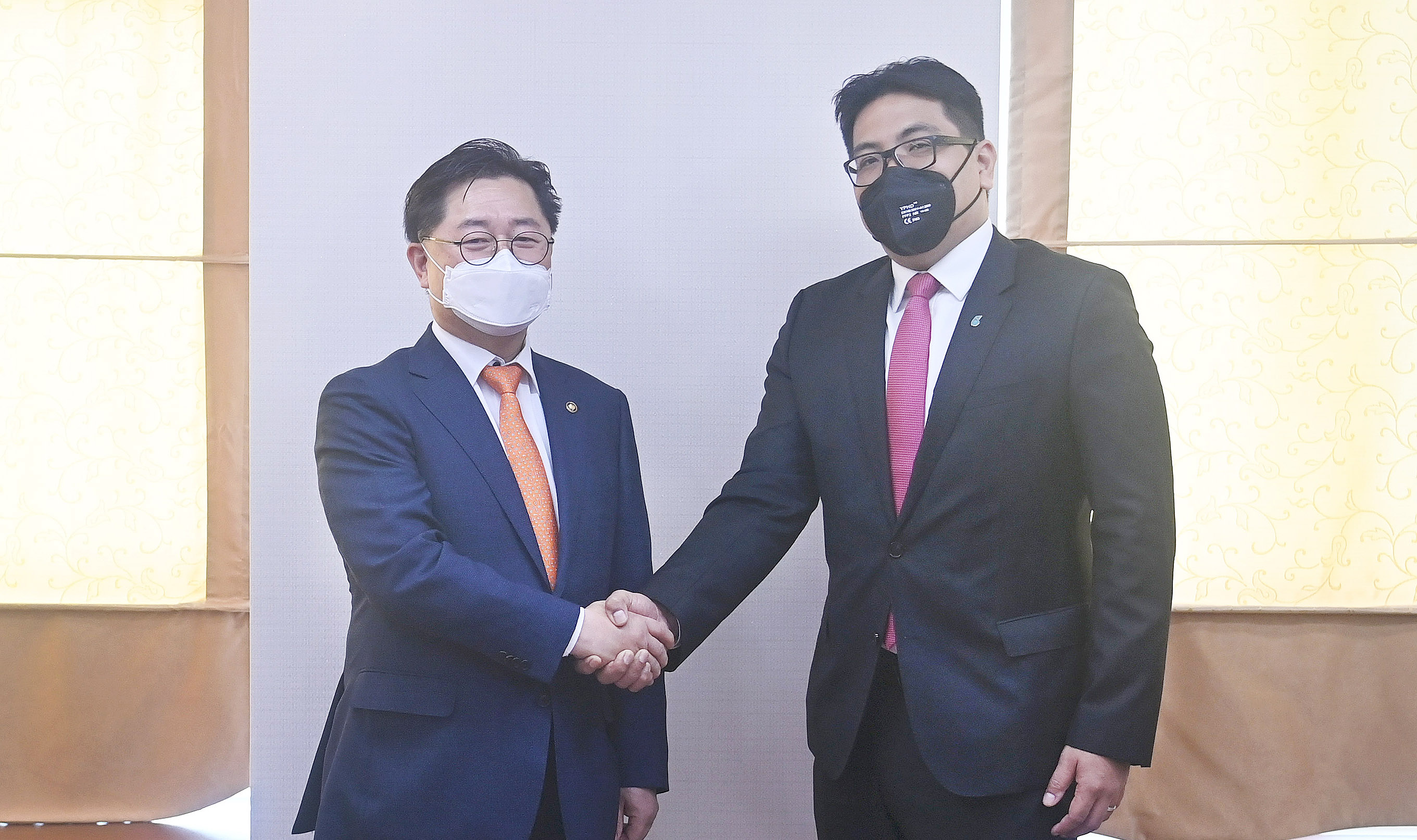 페트로나스 CEO 면담 2