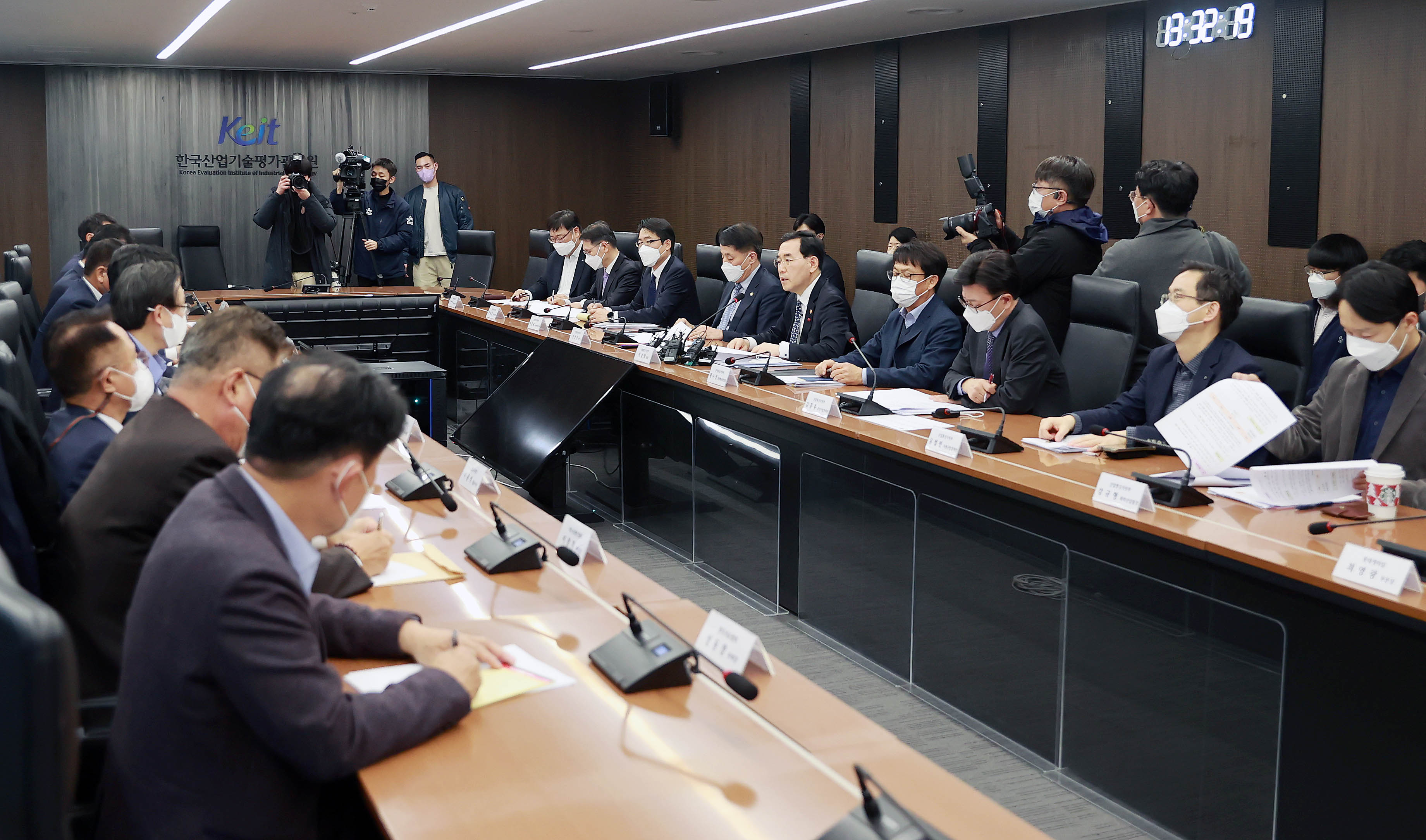 화물연대 집단운송거부 관련 주요업계 긴급 점검회의 6