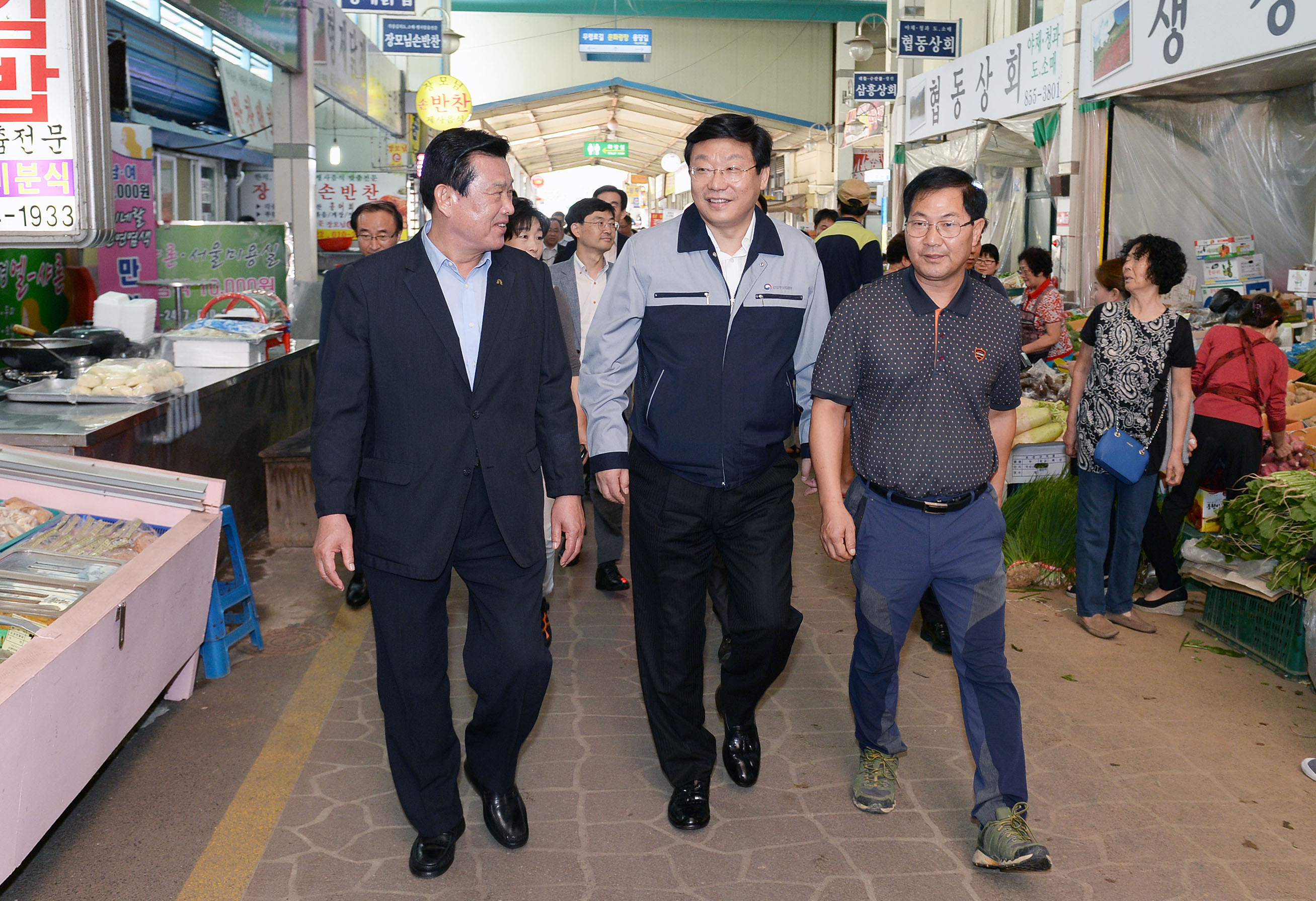 민생 현장인 공주산성시장 방문 3