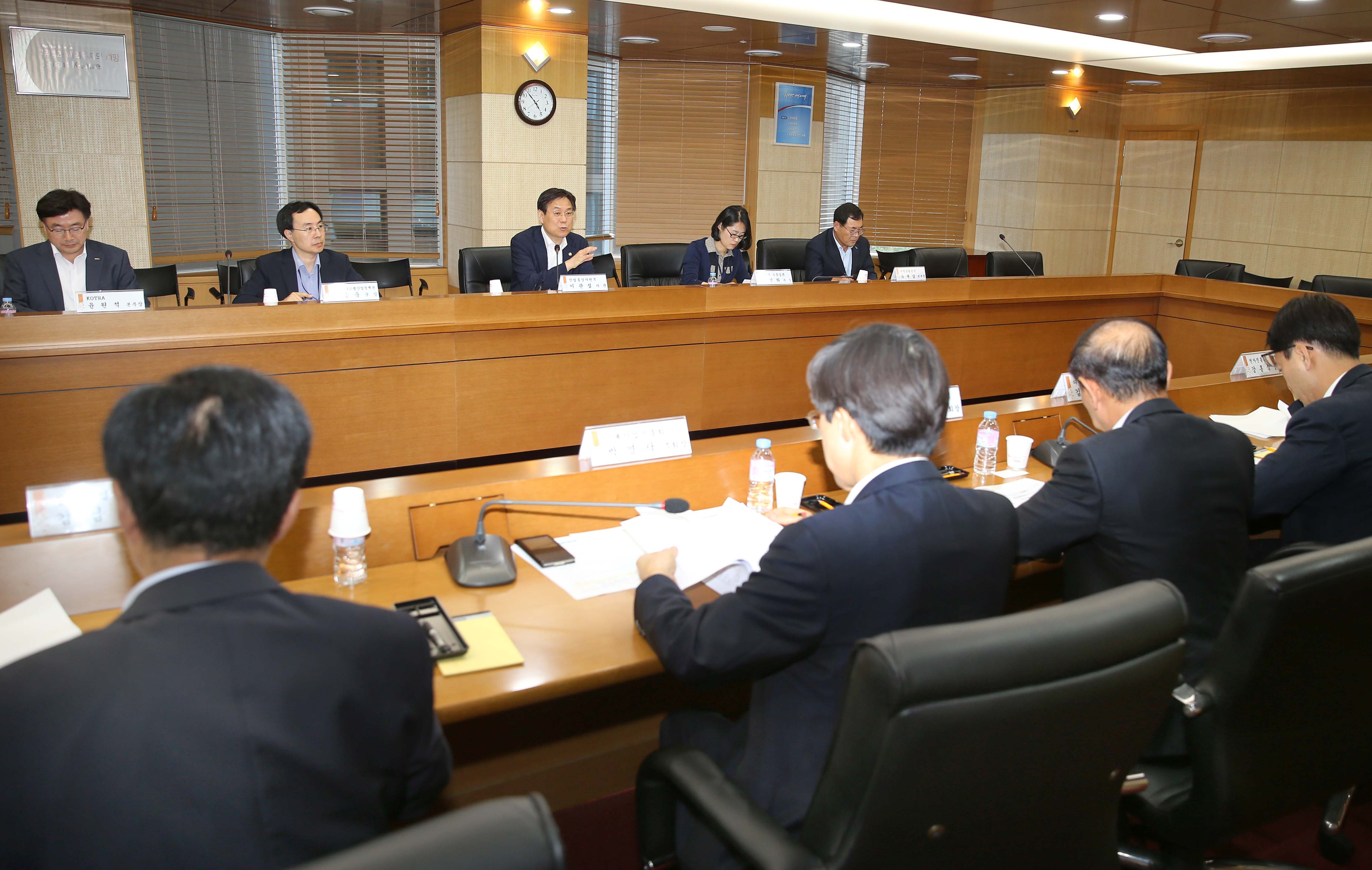 7대 주요업종 대상 수출동향 긴급 점검회의 5