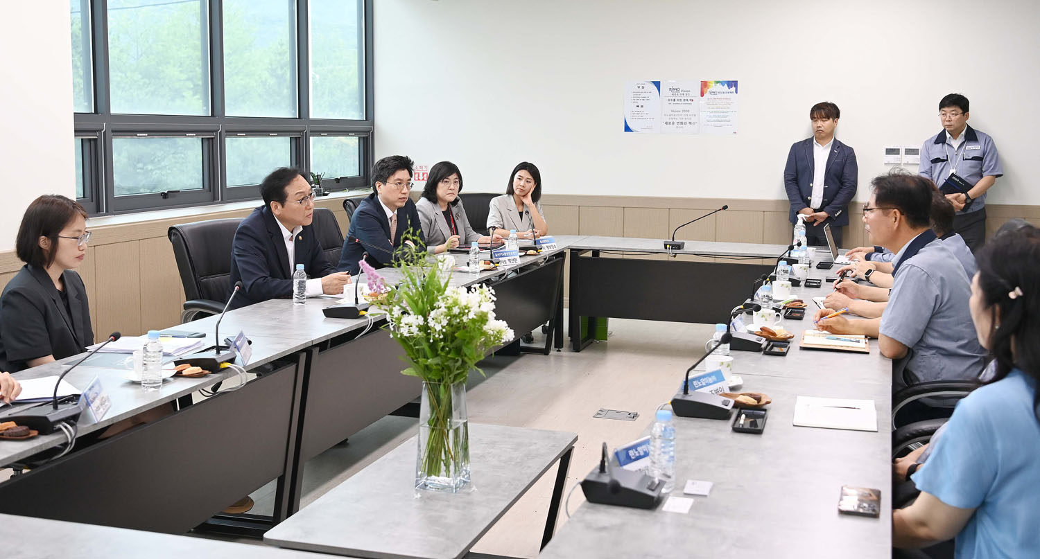 수출중소기업인 린노알미늄 현장방문 5