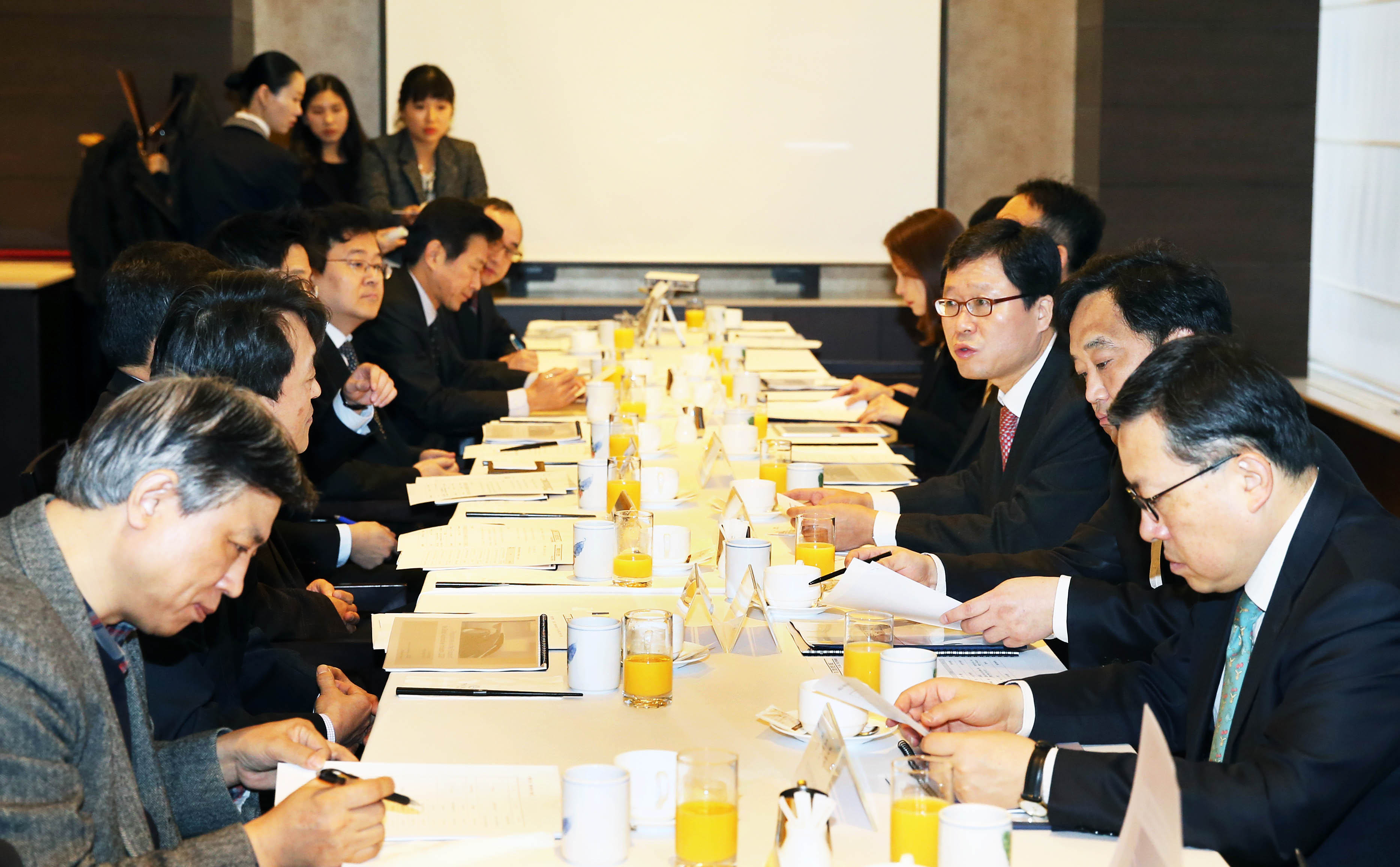 제1차 경제통상연구 모임 개최 1