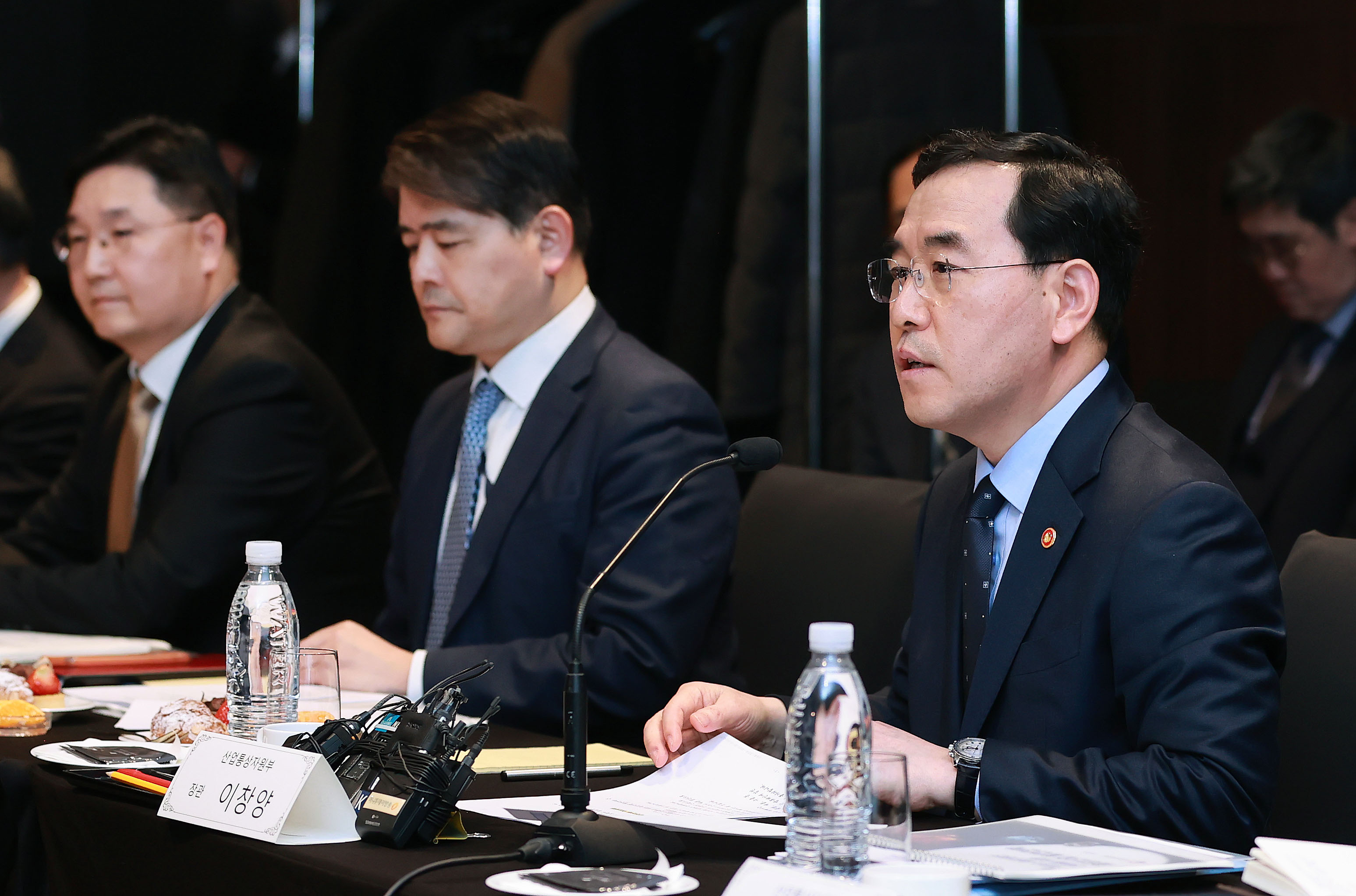 철강산업 발전 원탁회의 개최 5