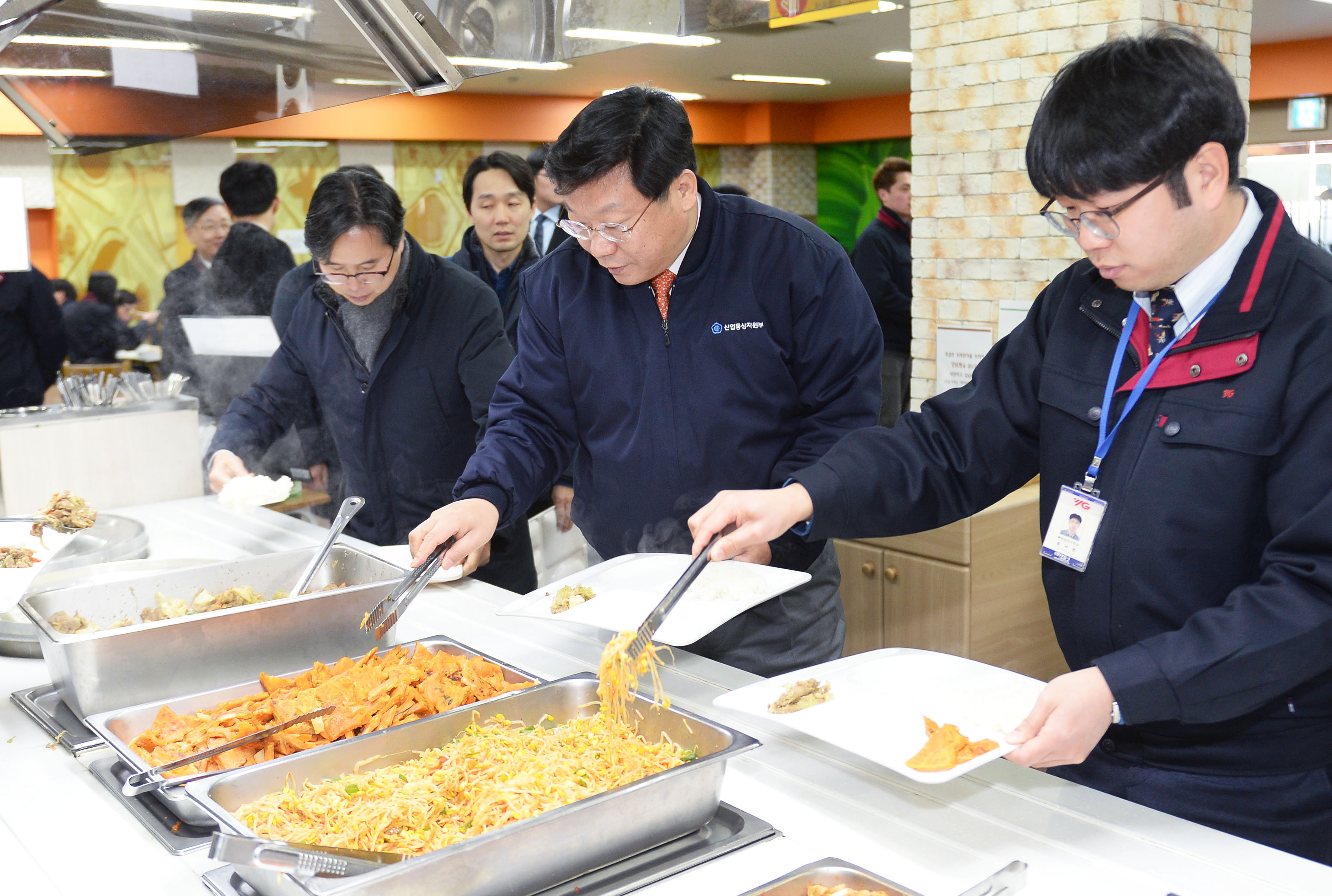  수출기업인 (주)와이지-원 현장방문 5