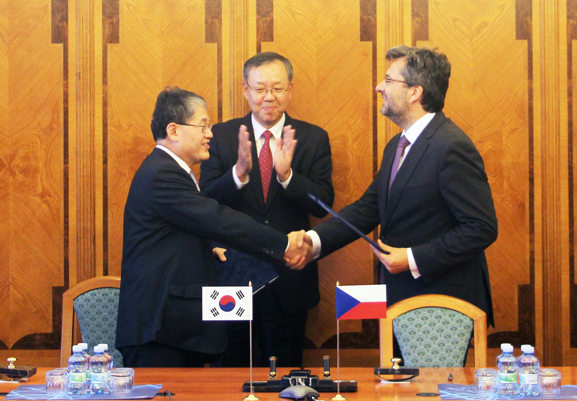 한-체코 산업협력위원회 개설 MOU 체결 1