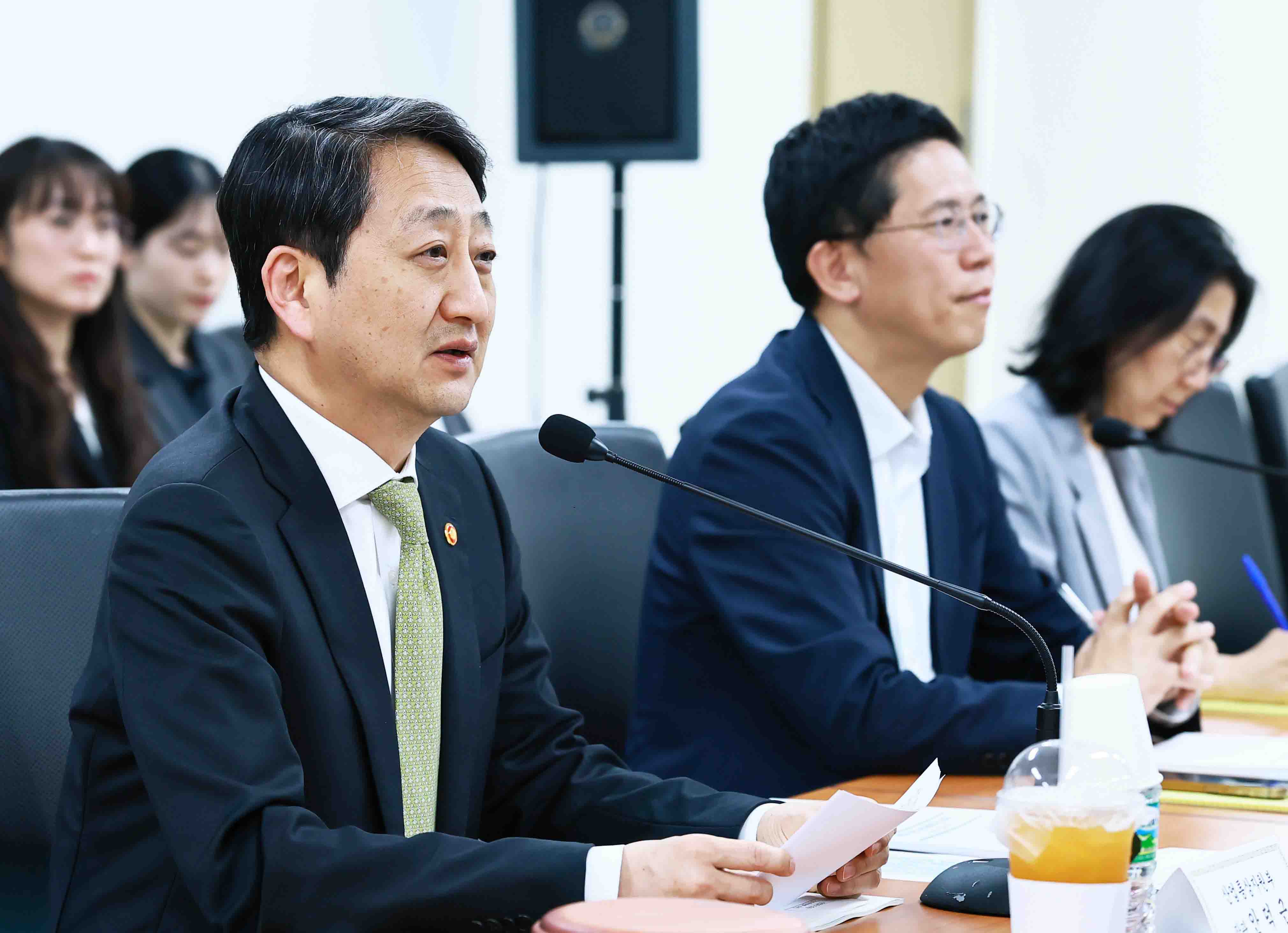 제3차 산업위기대응심의위원회 개최 2