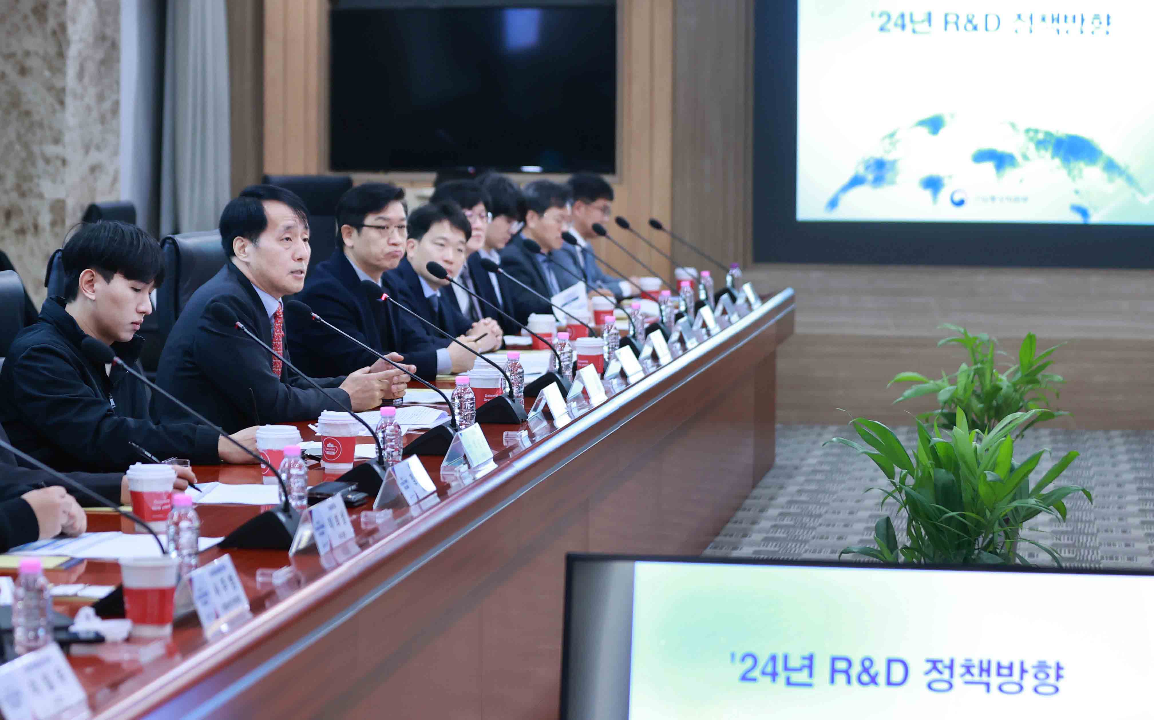 제4차 R&D 정책방향 설명회 개최 4