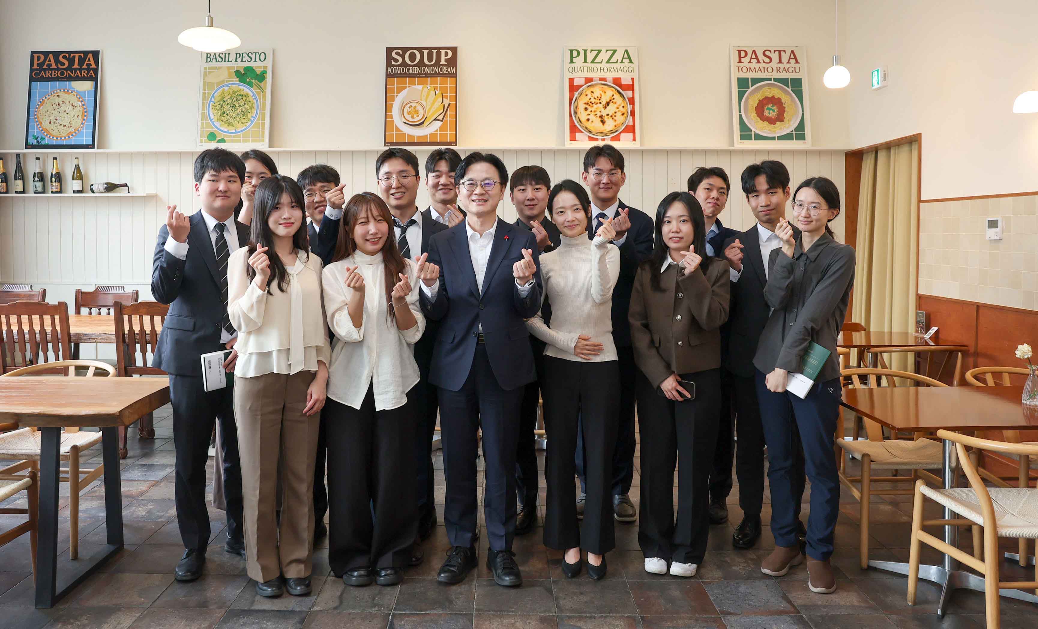 신임 사무관 오찬 간담회 개최 1