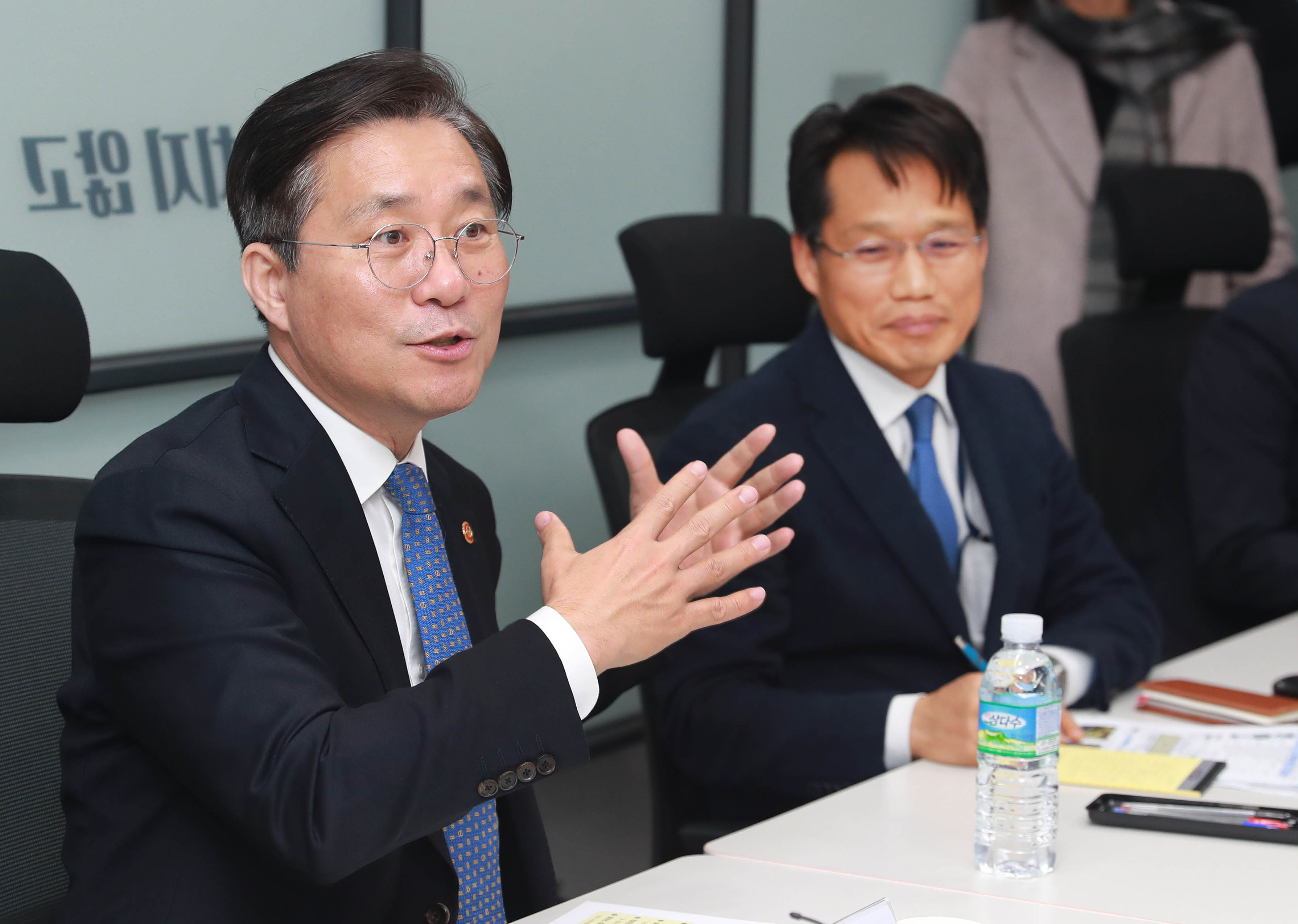 산업지능화 선도 기업인 (주)아이메디신 현장방문 4