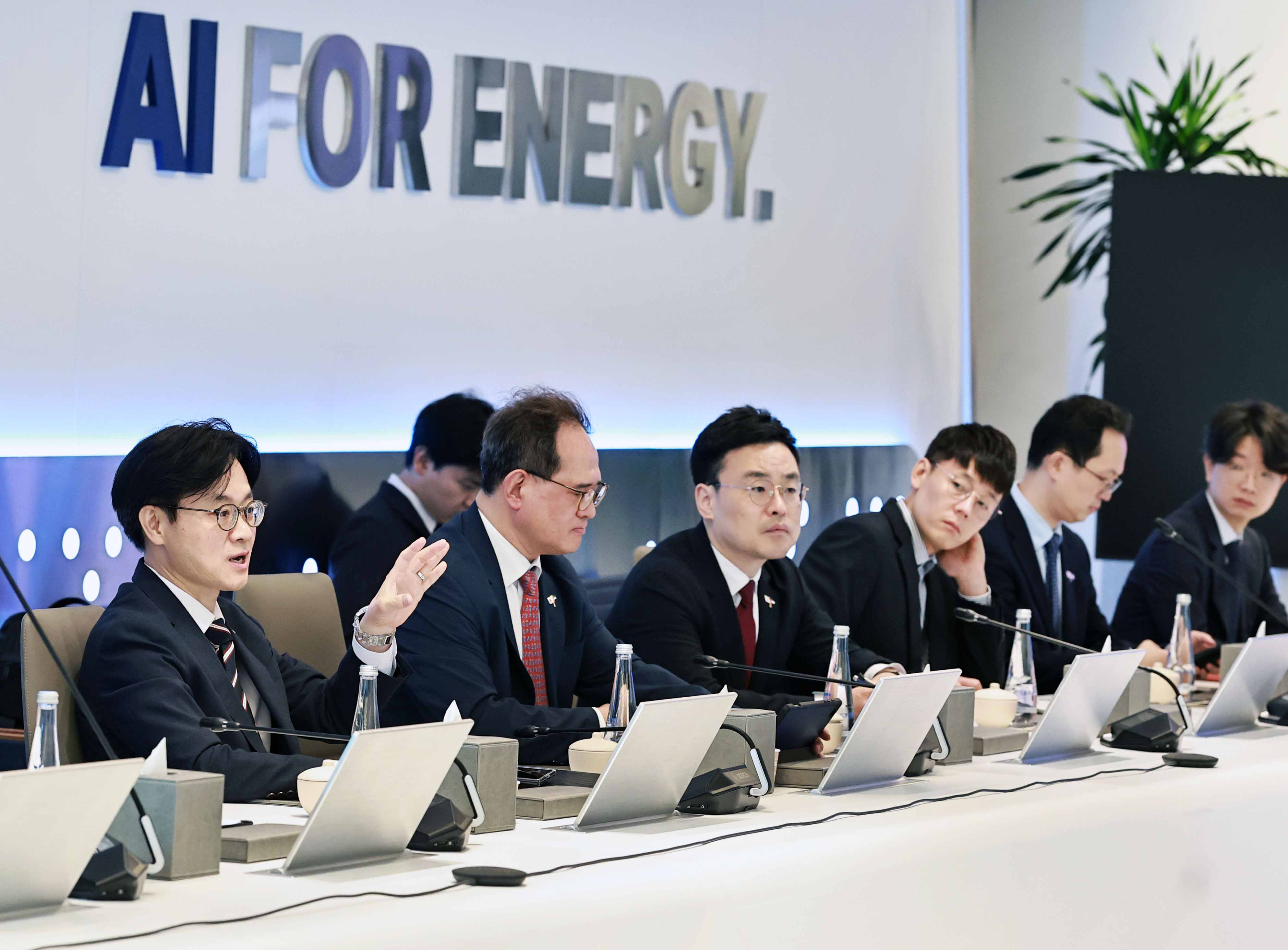 UAE 아부다비 국영석유회사(ADNOC) 상류 부분 CEO 면담 2