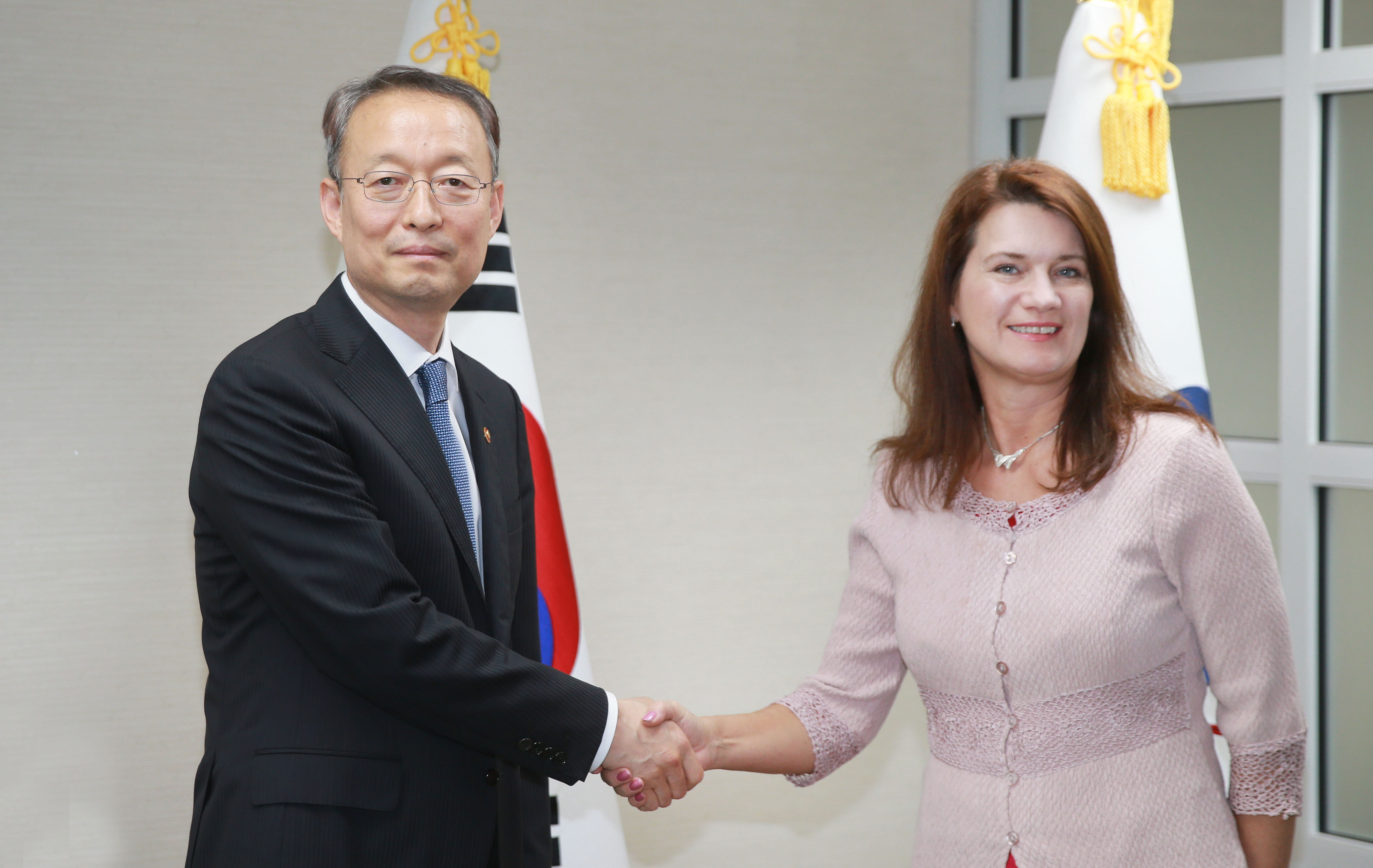 스웨덴 외교부 통상담당 장관 면담 1