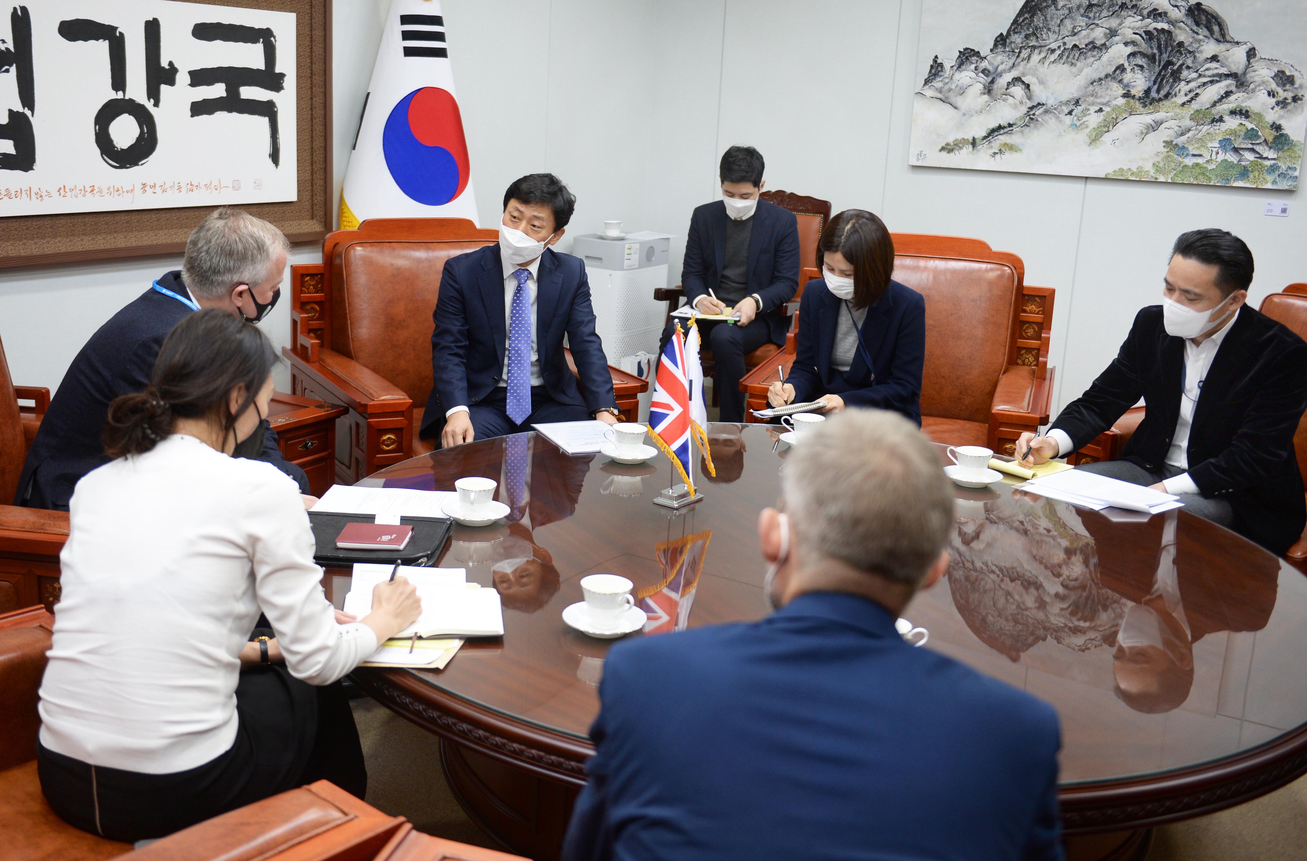 주한 영국대사 면담 4