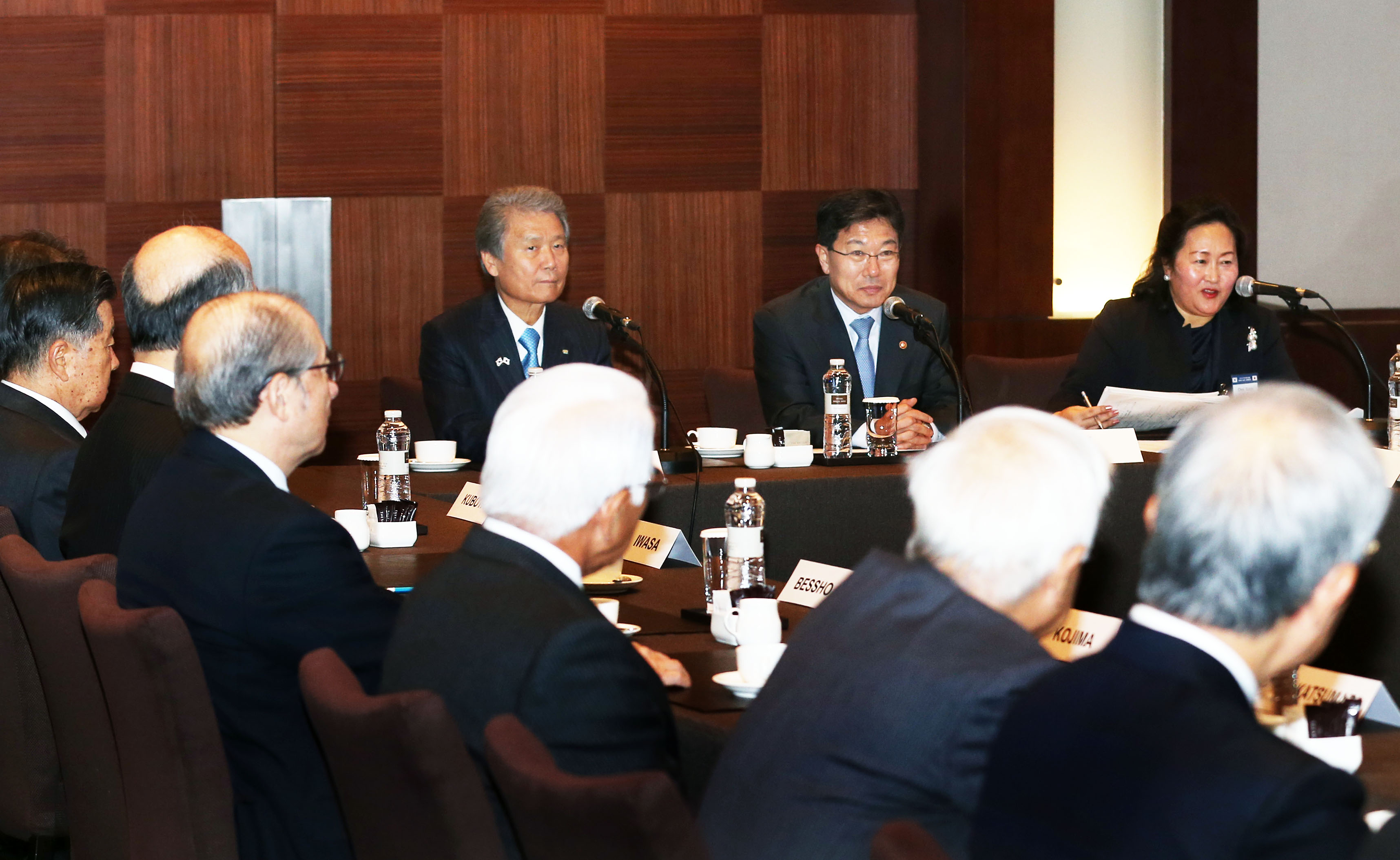 일본 경제단체연합회대표단 면담 3