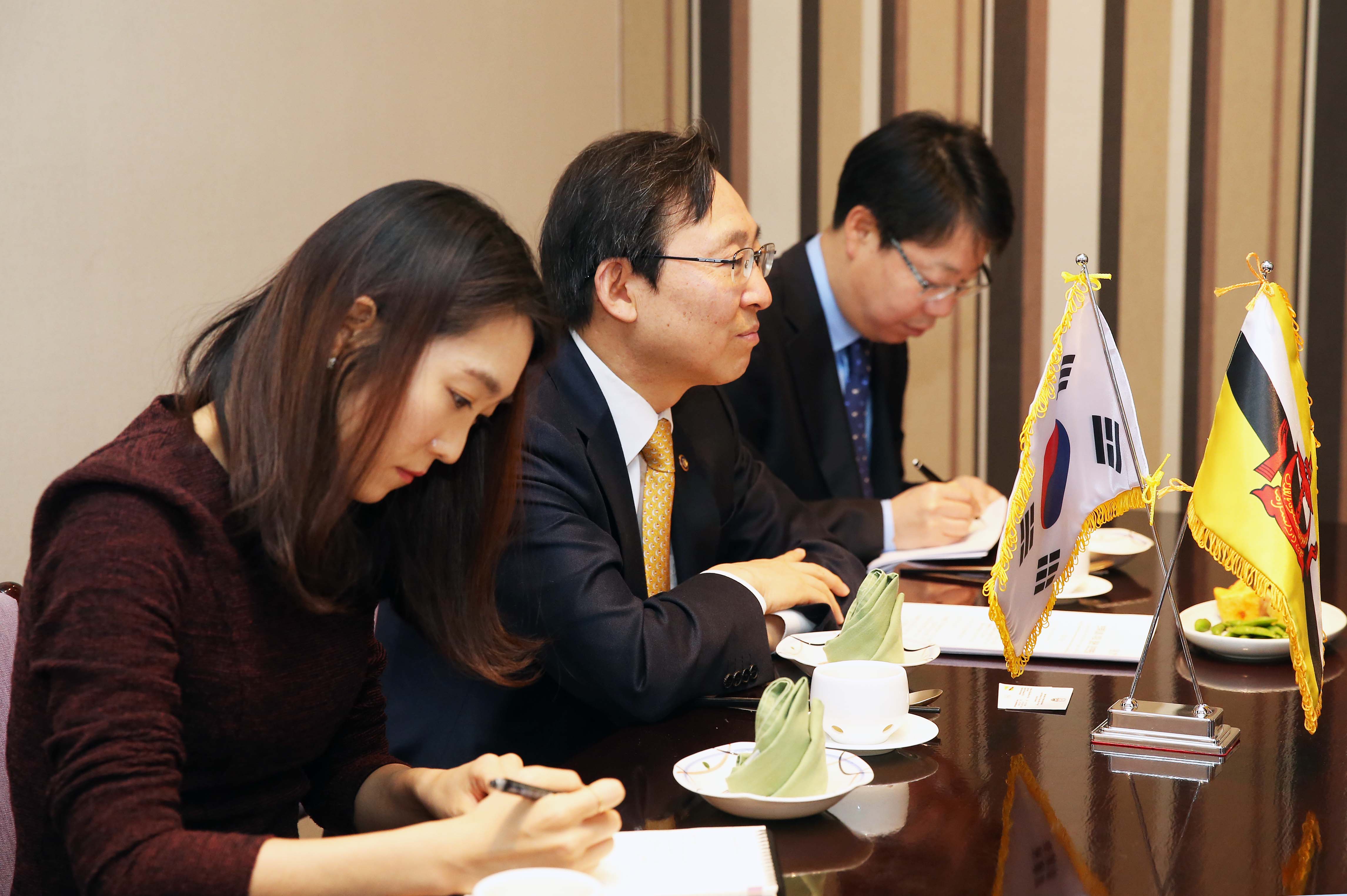 브루나이 외교통상부 장관 및 에너지부 장관 면담 2