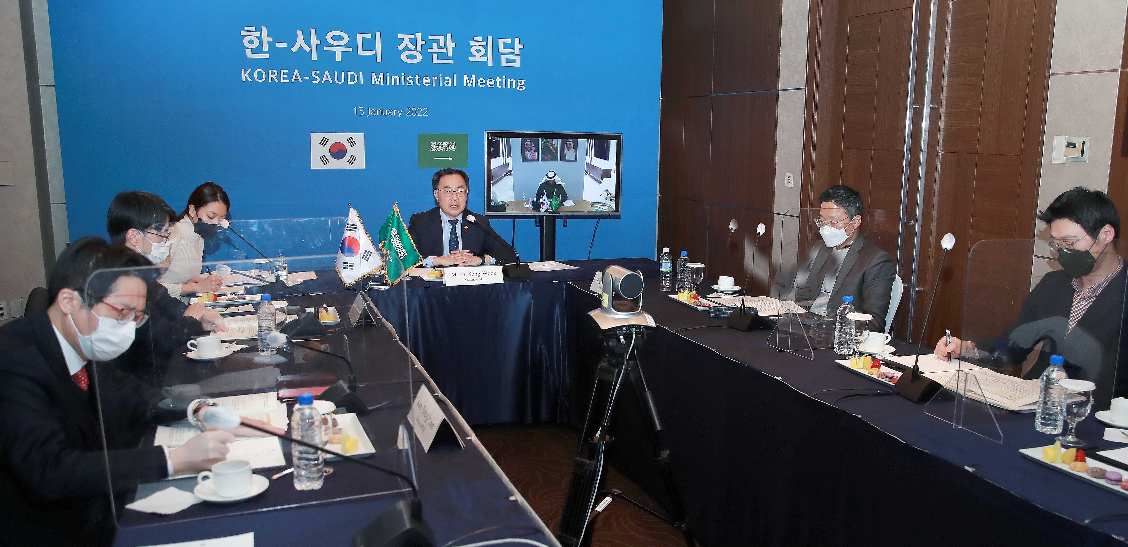 사우디 투자부 장관 영상면담 2
