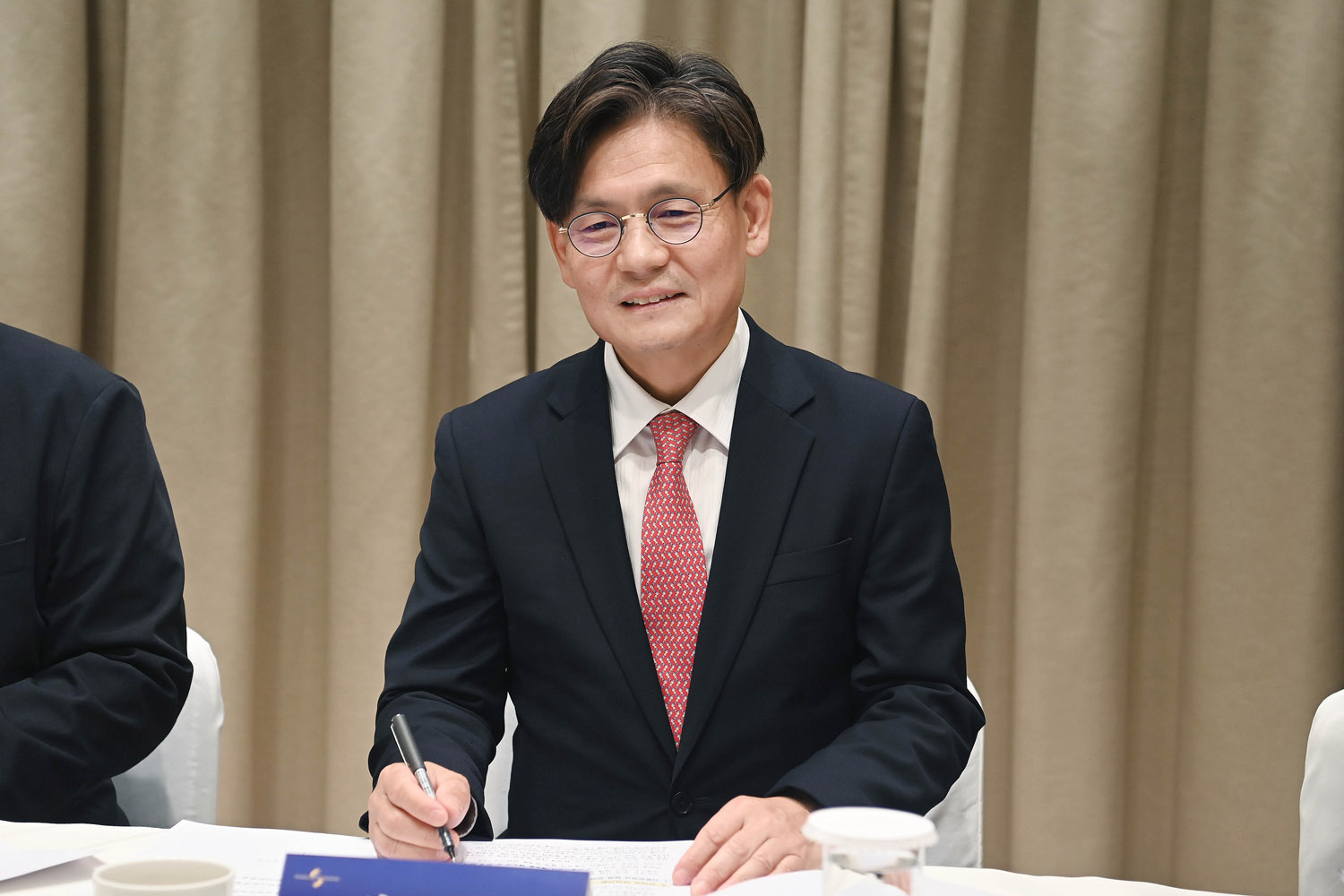 중국 산둥성 부성장 면담 4