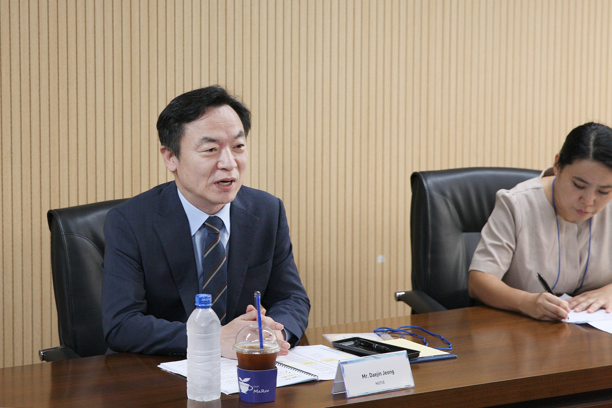 태국 산업부 사무차관 면담 3