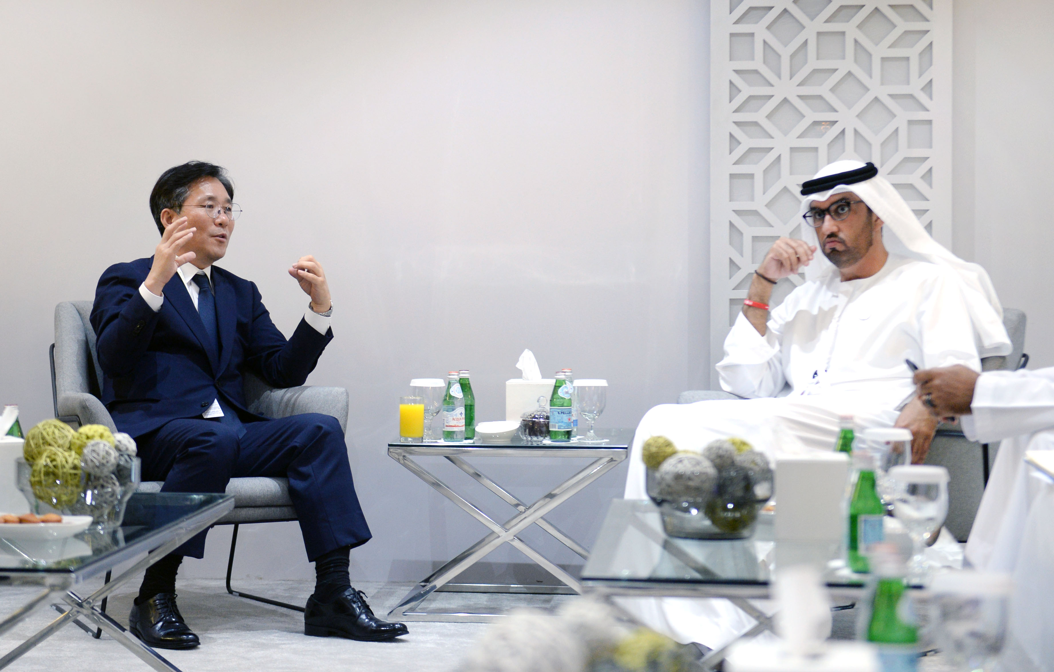 UAE 연방 국무장관 겸 아부다비 석유공사 사장 면담 2