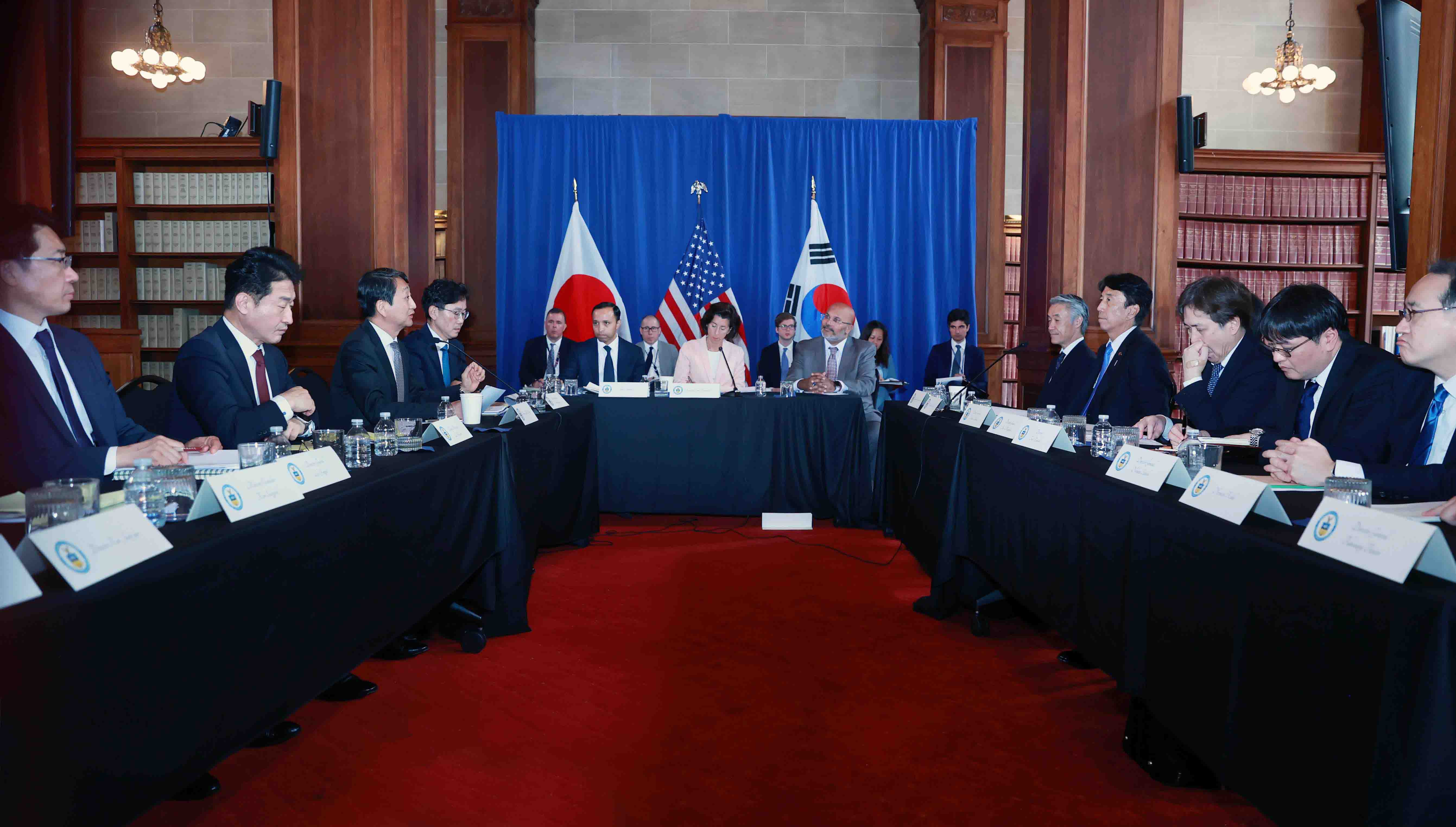 제1차 한·미·일 산업장관회의 개최 2