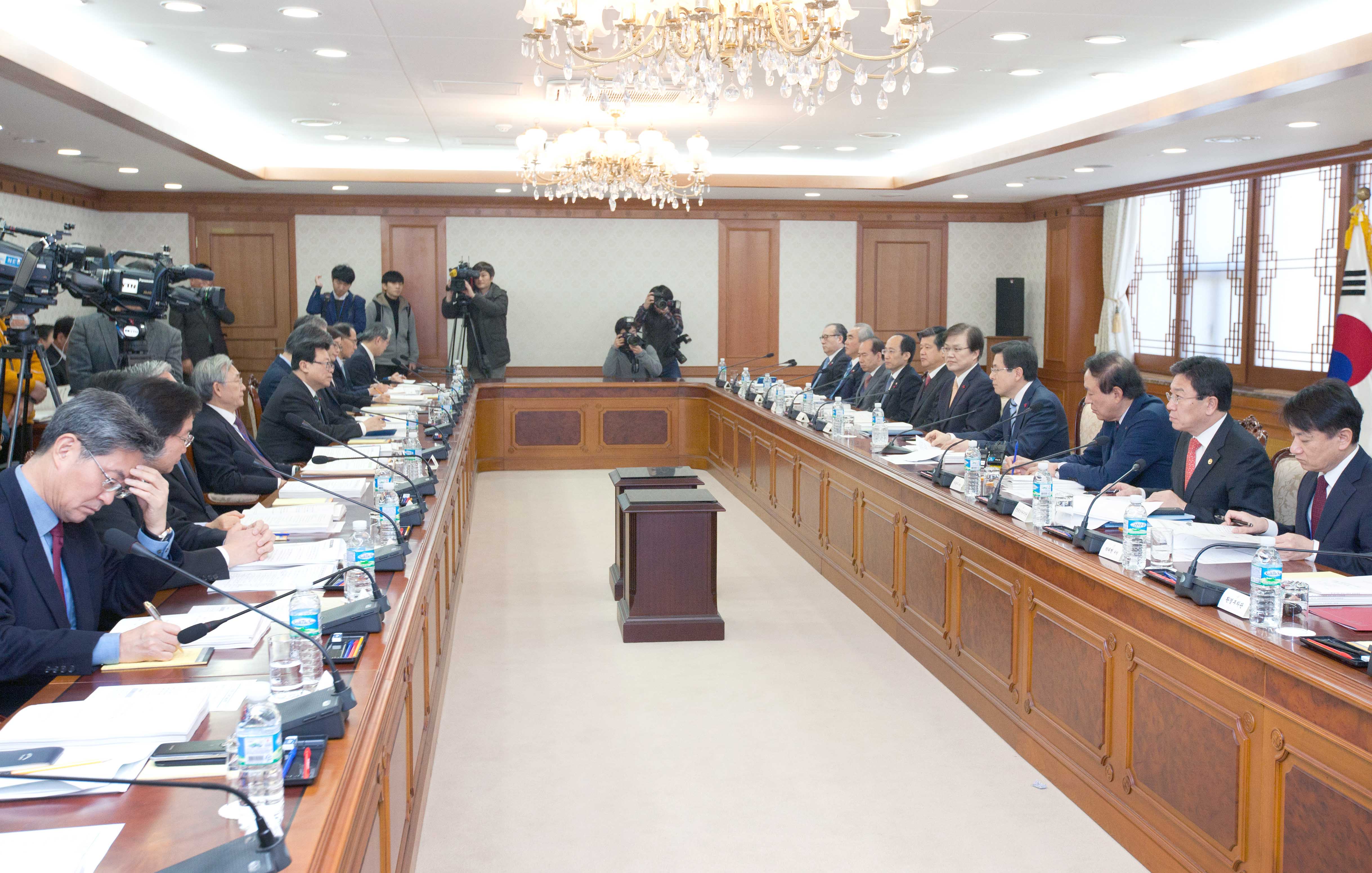 제10차 국가과학기술심의회 개최 1