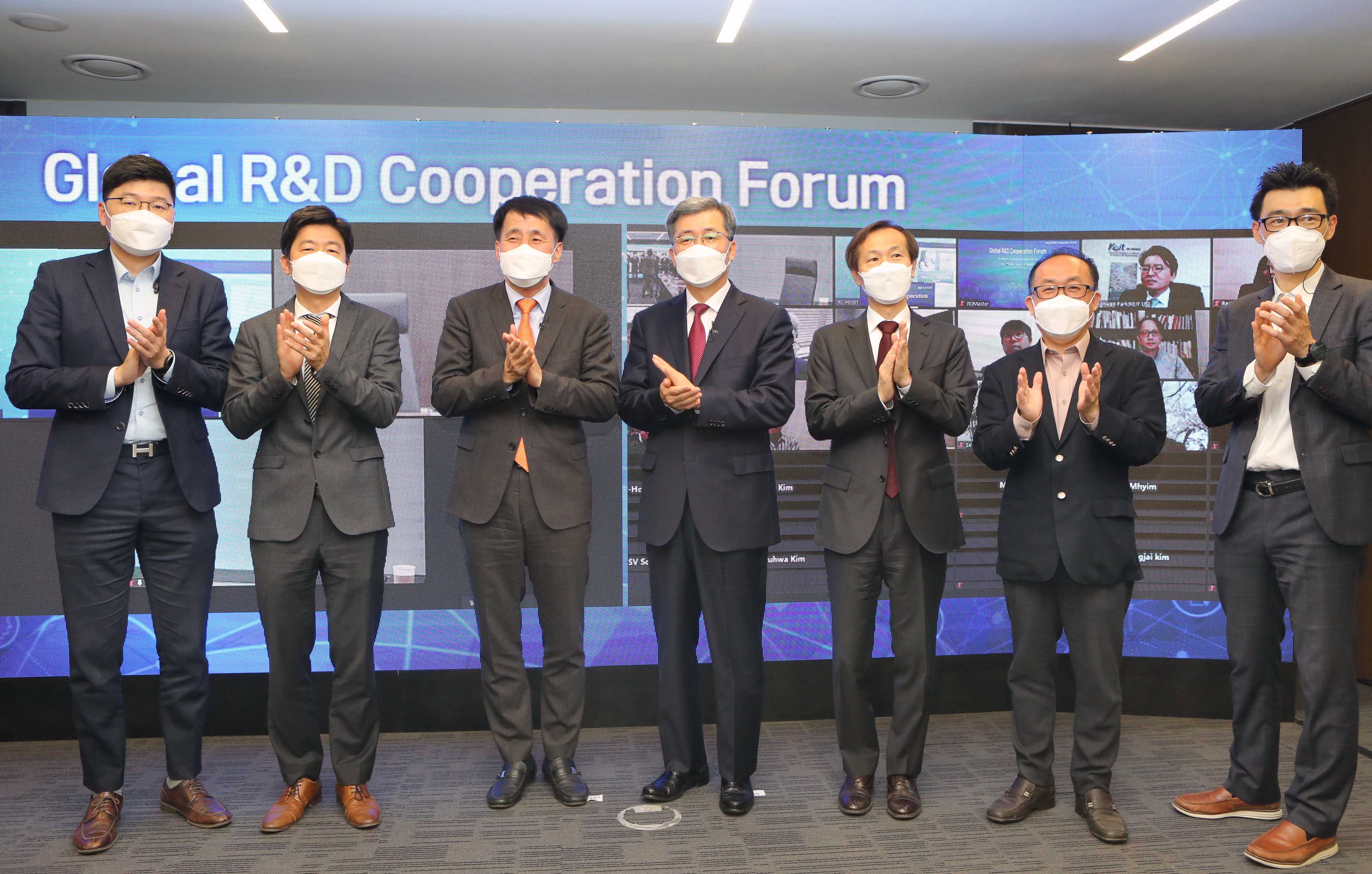 글로벌 R&D 협력 간담회 및 지원센터 개소식 6