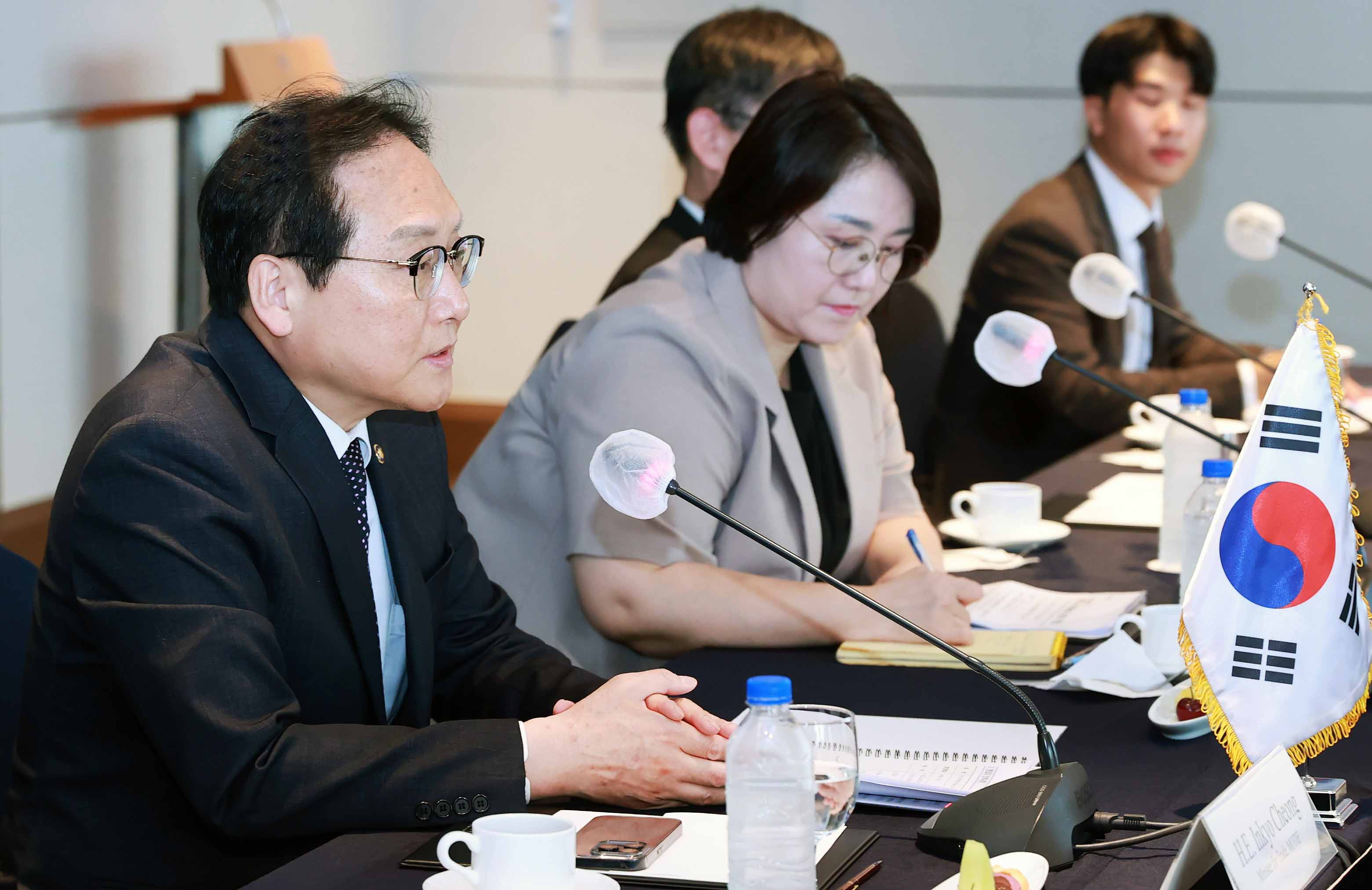 베트남 사회과학원 원장 면담 3