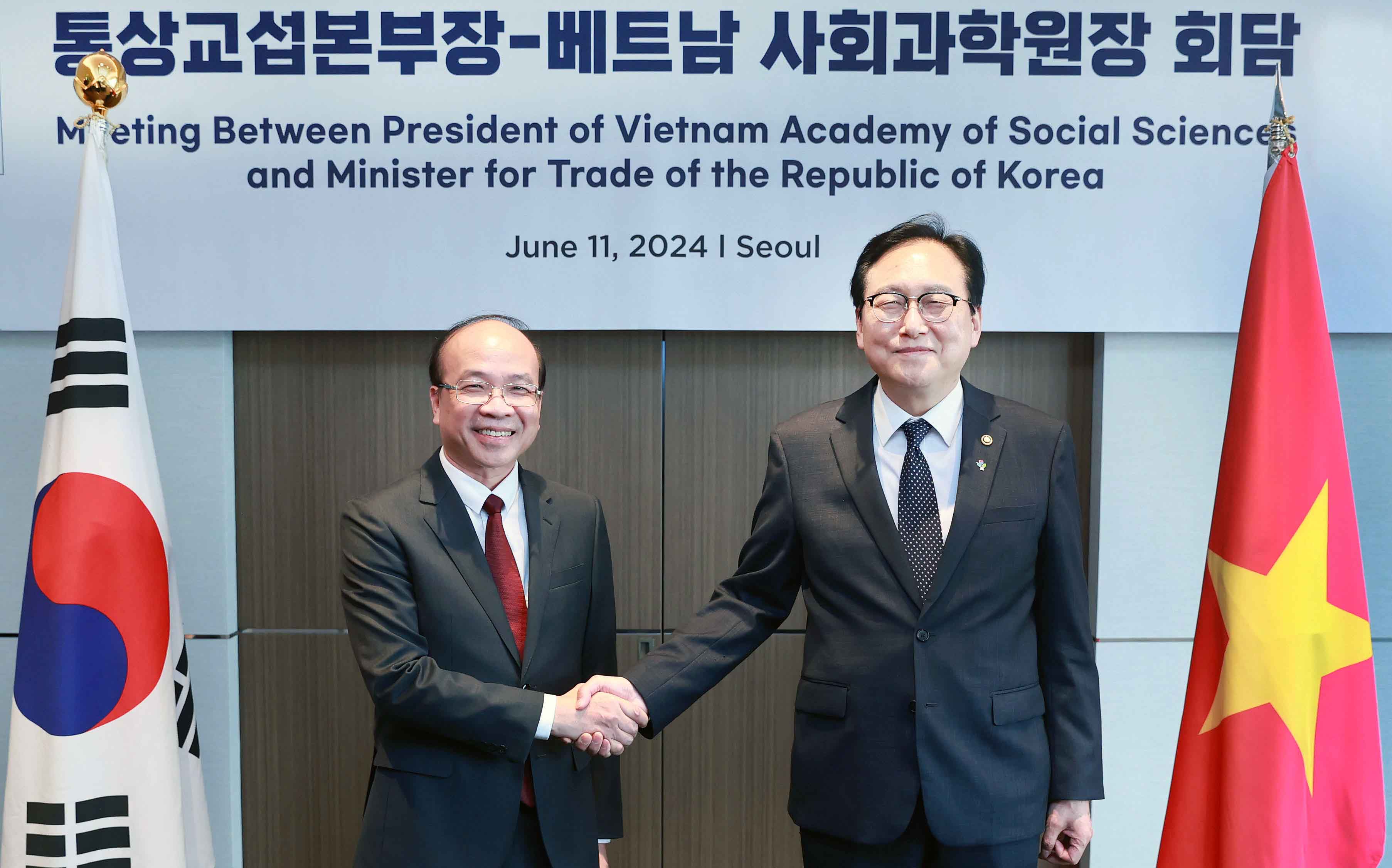 베트남 사회과학원 원장 면담 1