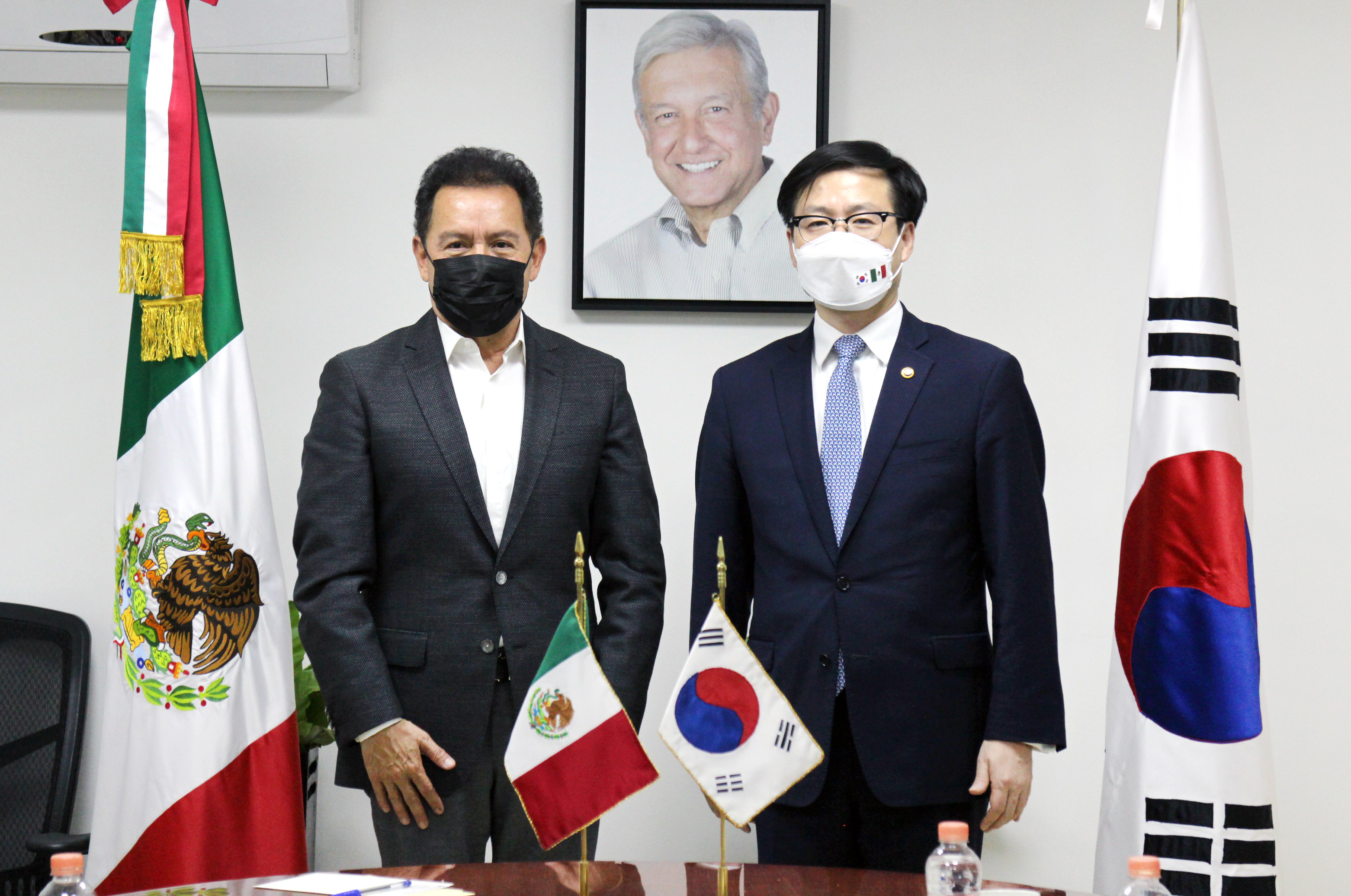 멕시코 하원 여당 원내대표 면담 1