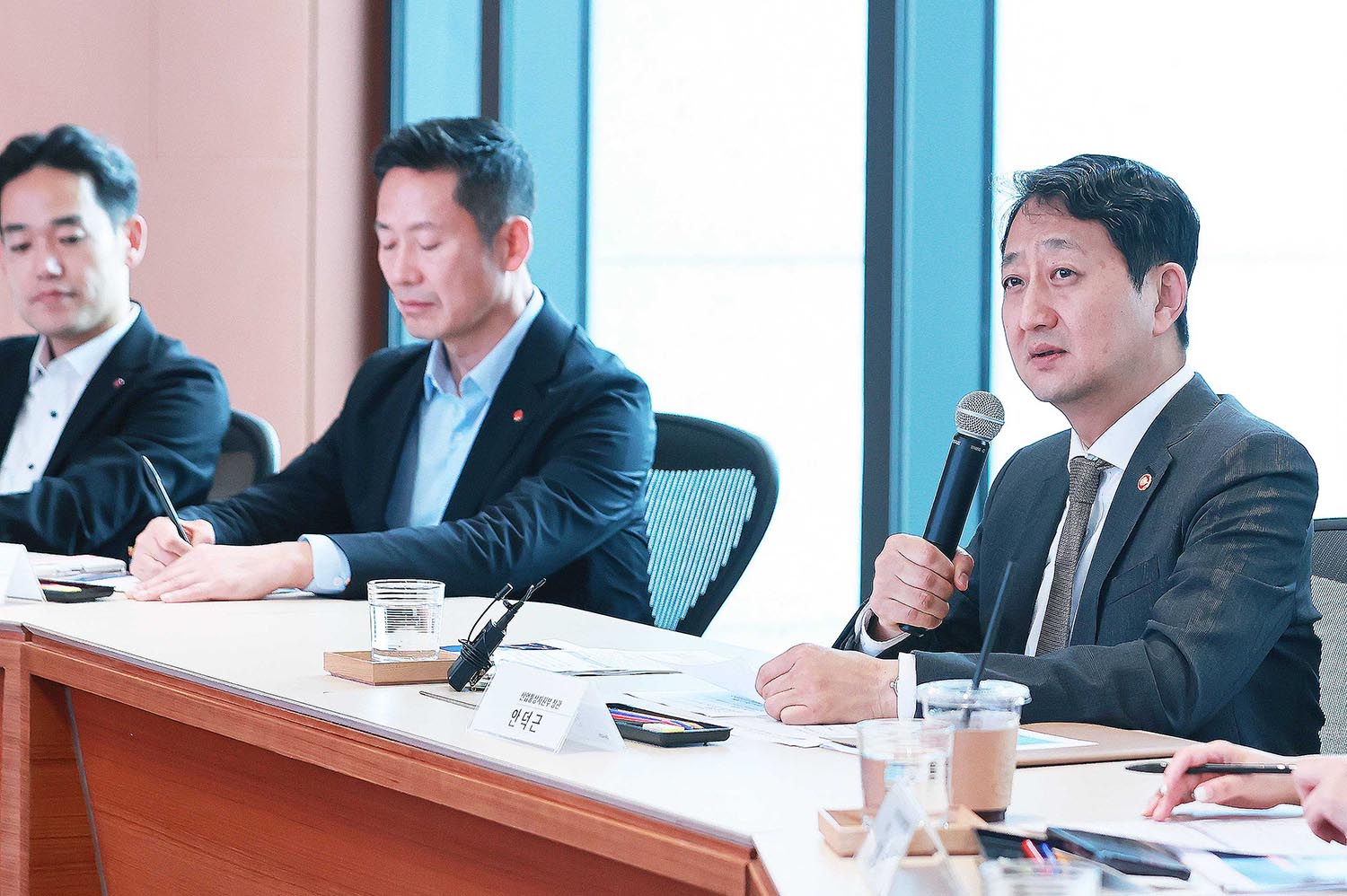 인공지능(AI) 디자인 현장 간담회 2