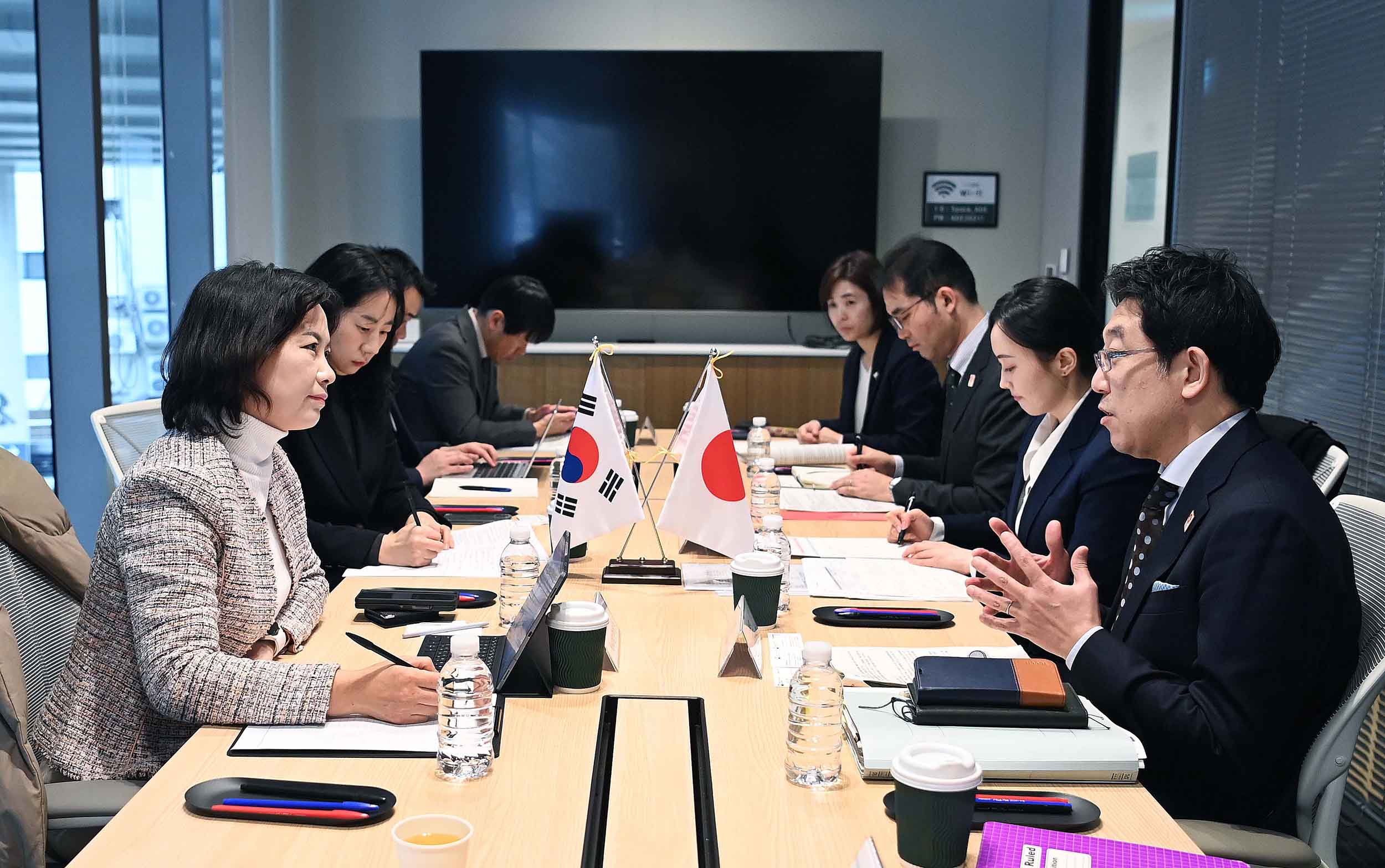 일본 경제산업성 혁신환경정책국장 면담 2