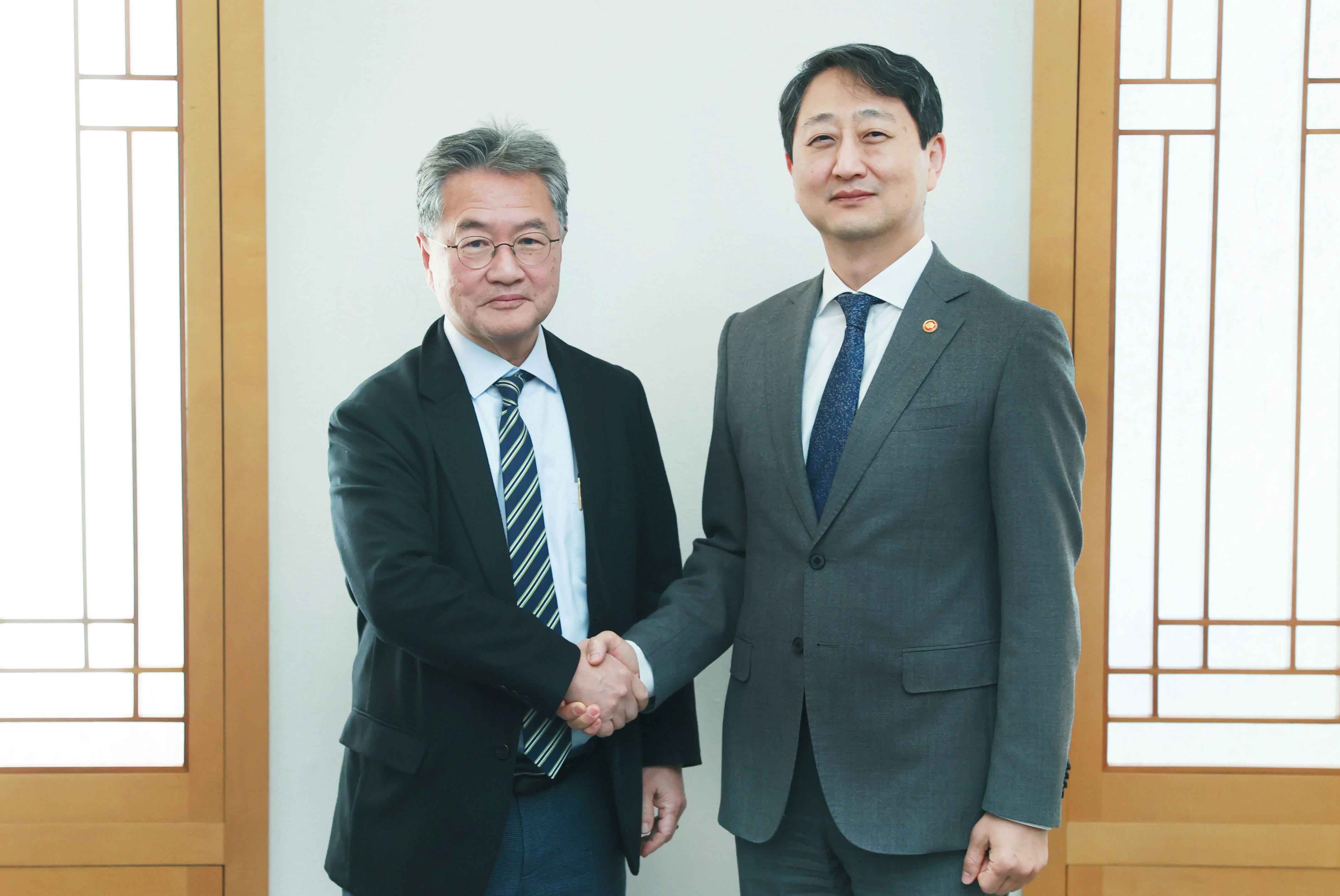 주한미국대사 대리 면담 1