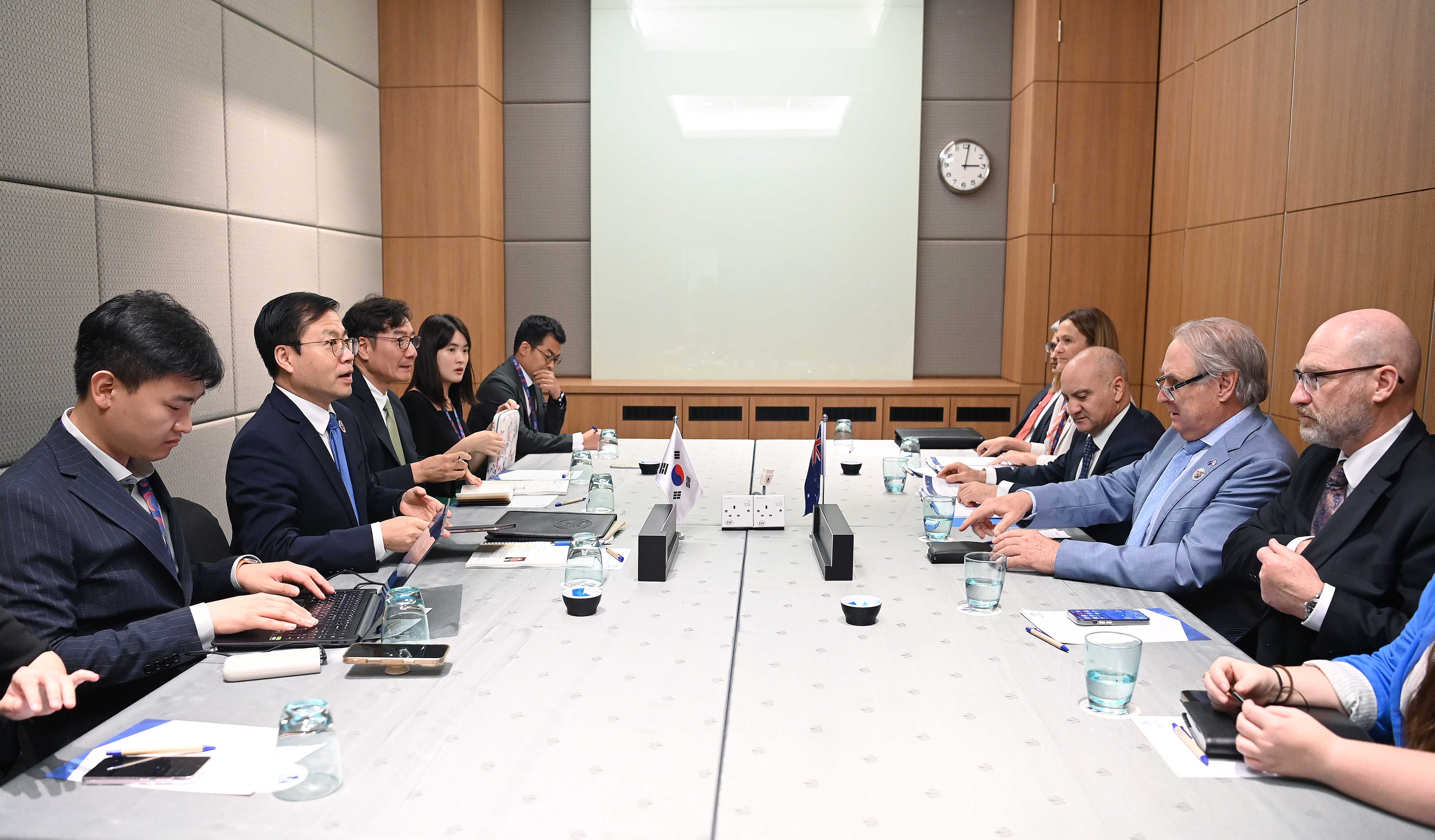 호주 외교통상부 통상·관광 장관 면담 2