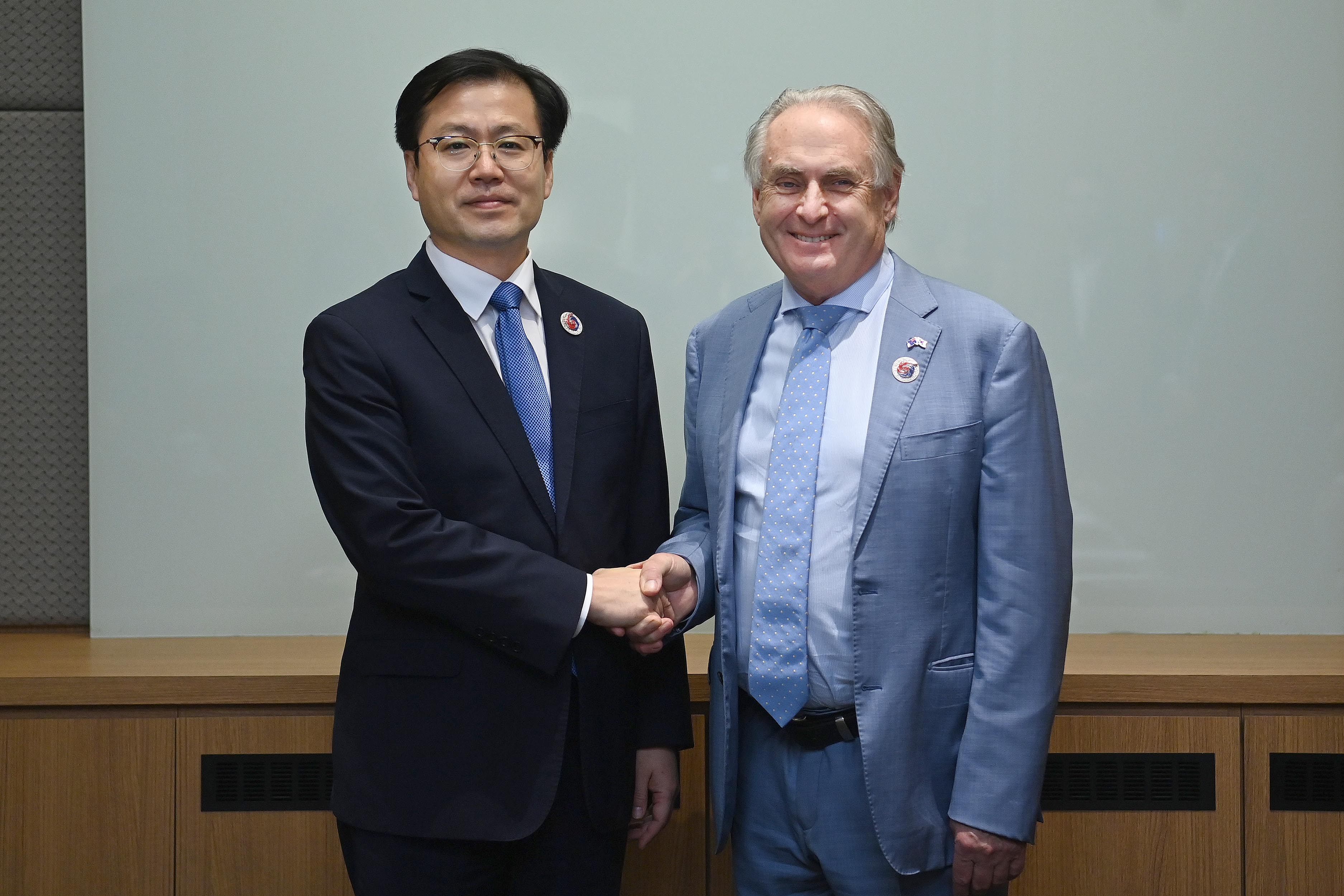 호주 외교통상부 통상·관광 장관 면담 1