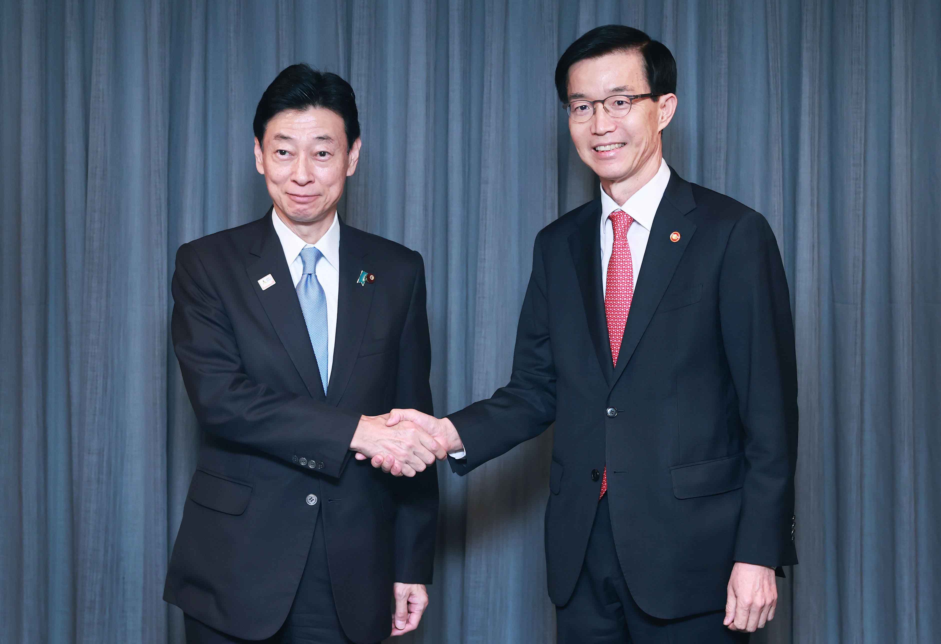 일본 경제산업대신 면담 1
