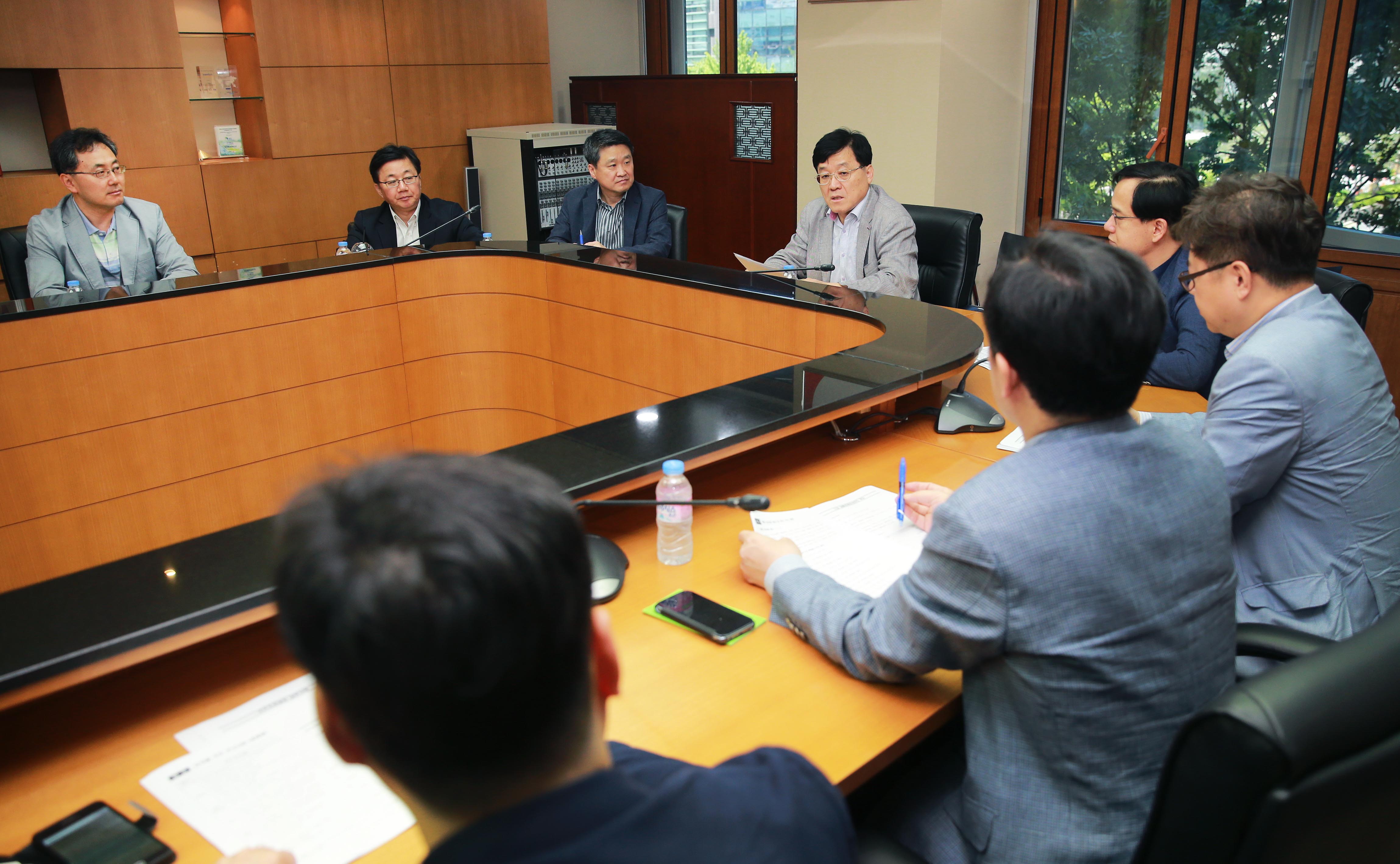 북한 탄도미사일 발사 관련 긴급 실물경제점검회의 1