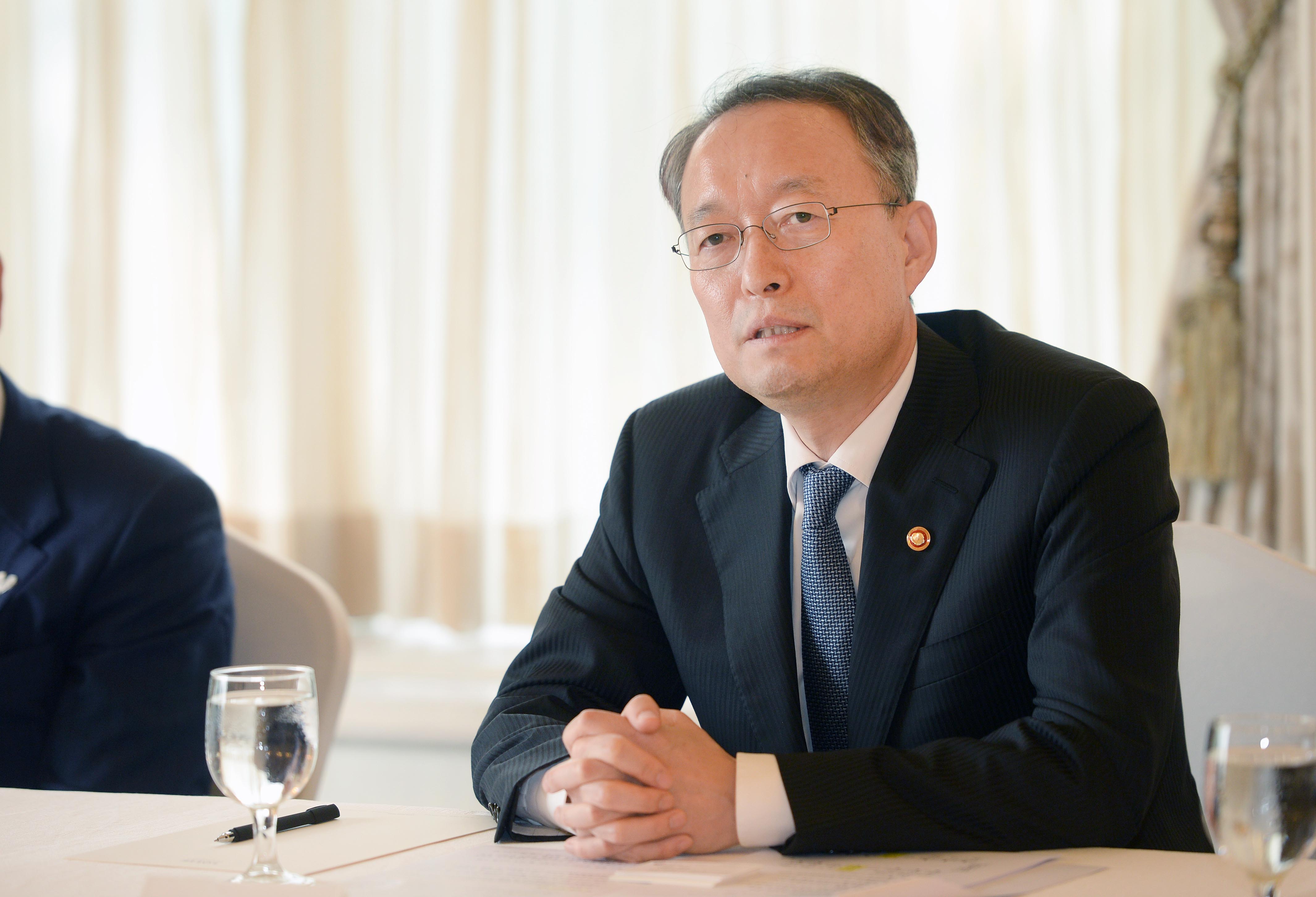 한일 경제인회의 일본대표단 면담 3