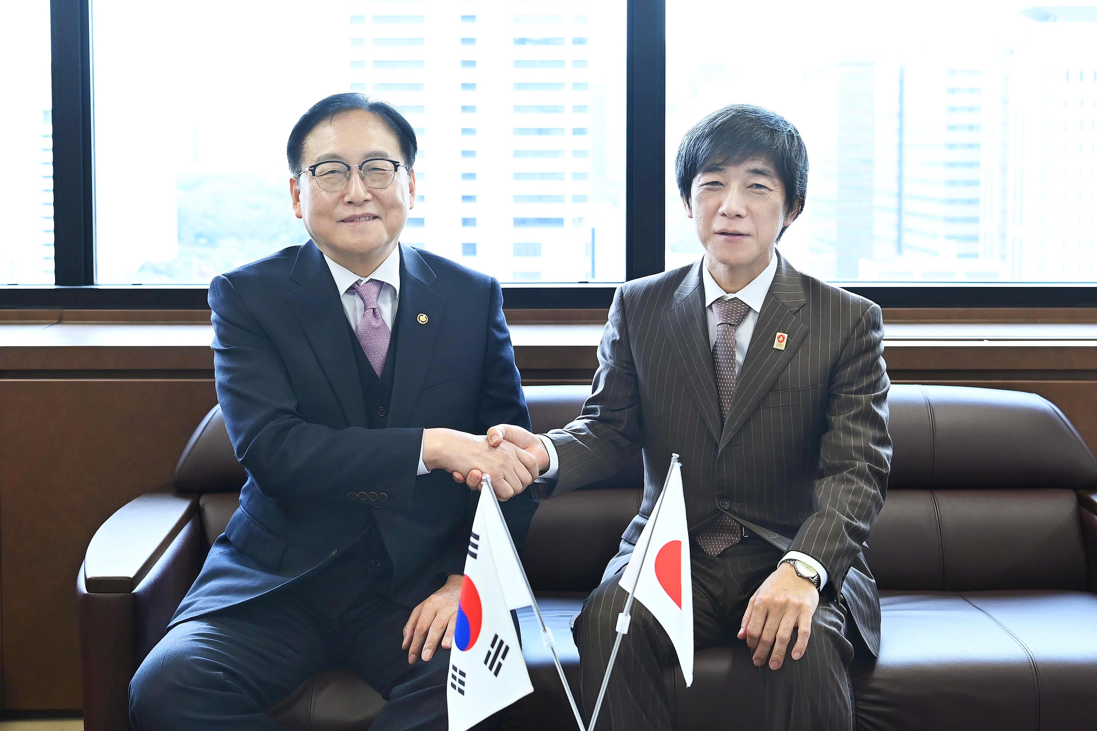 일본 경제산업성 통상차관 면담 1
