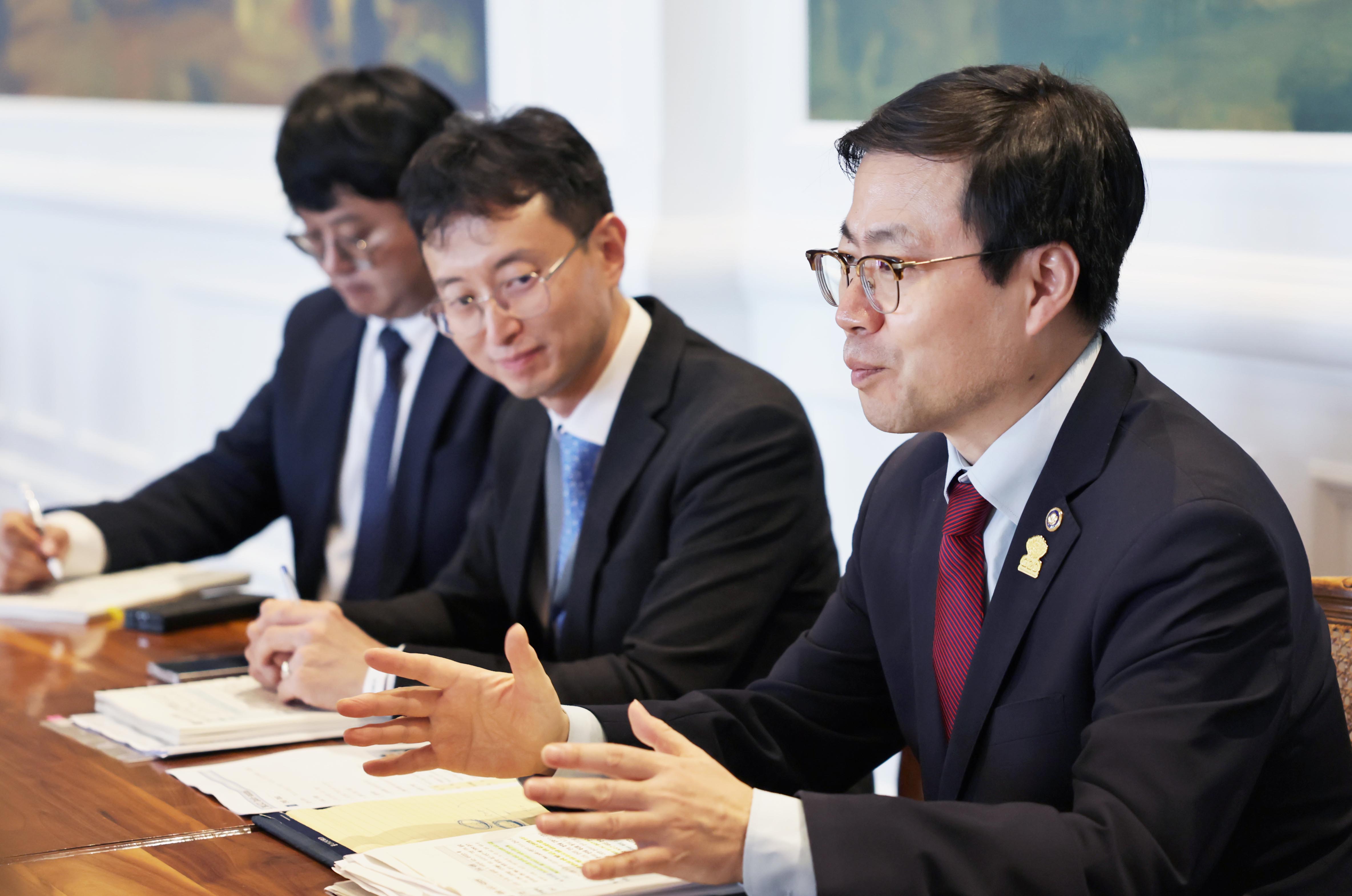 캐나다 국제통상부 장관 면담 3