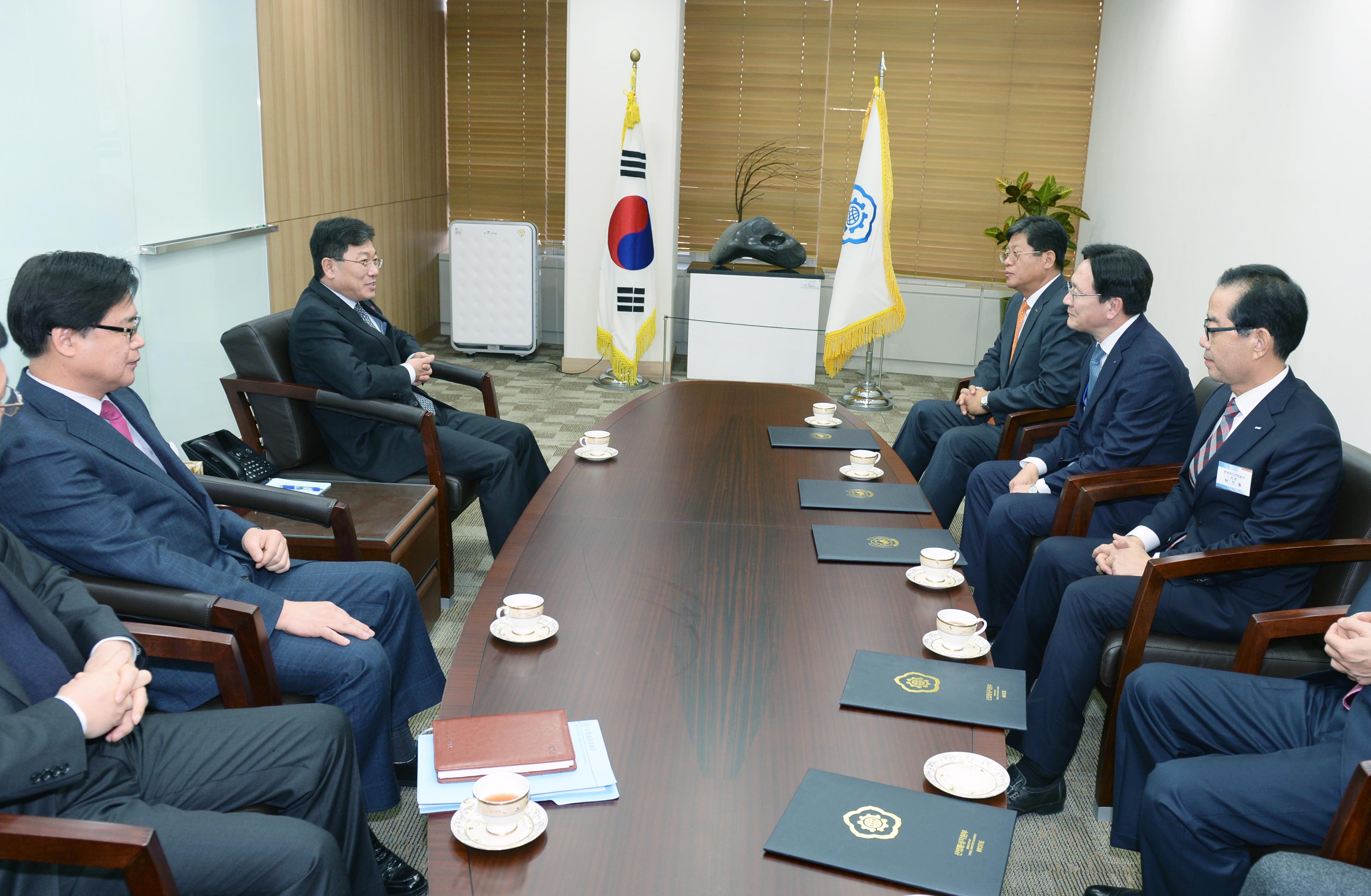 한국남부발전(주) 사장 임명장 전수식 5