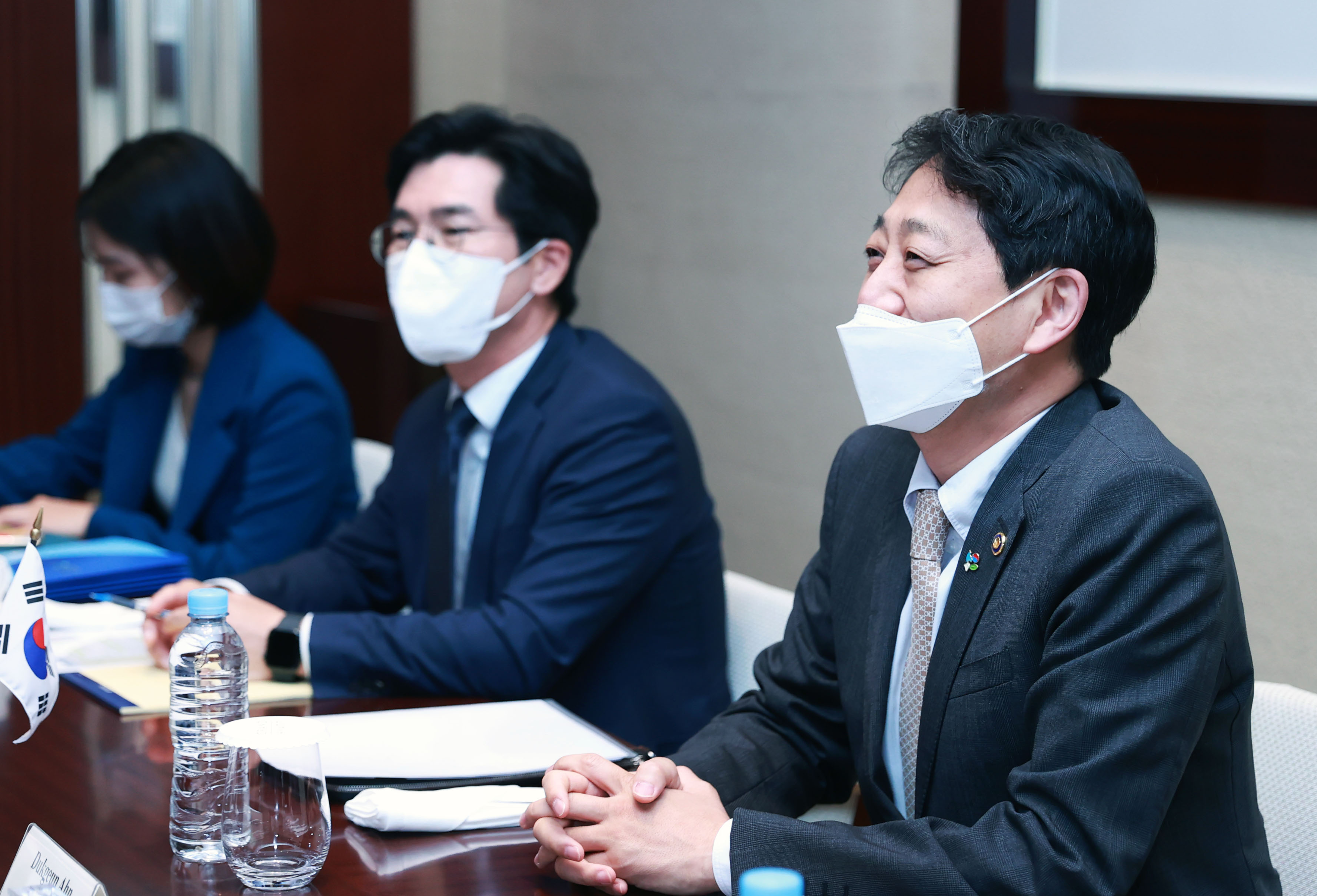 태미 덕워스 미국 상원의원 면담 4