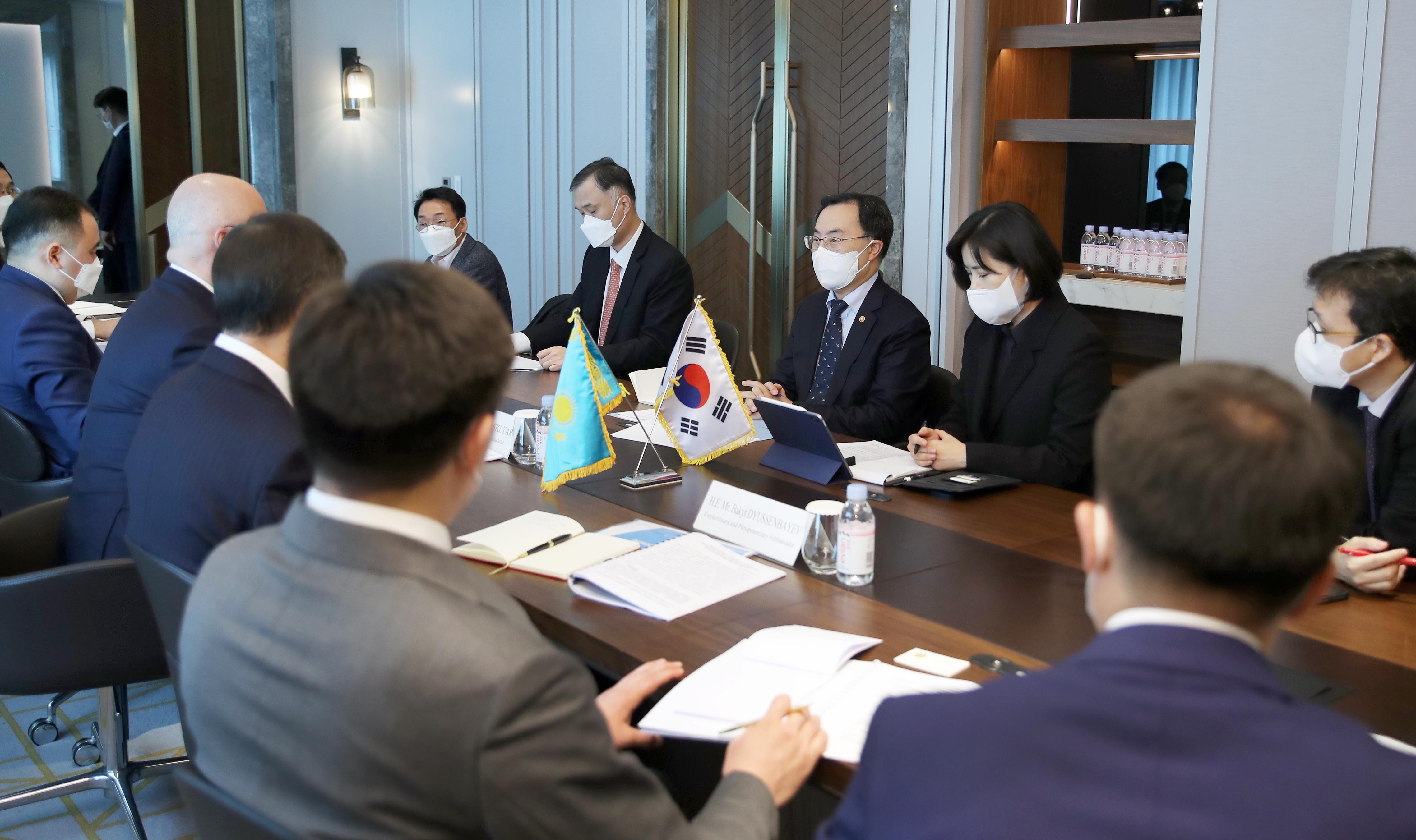 카자흐스탄 경제부총리 면담 4