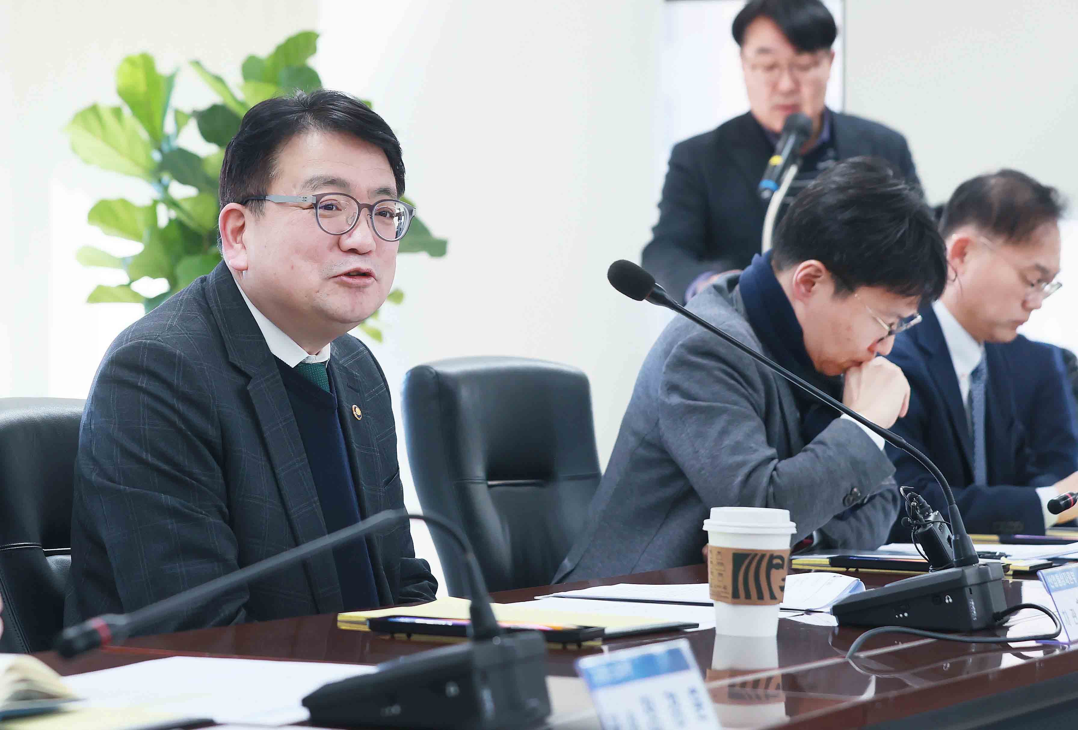 제2차 석탄발전 전환 협의체 회의 6