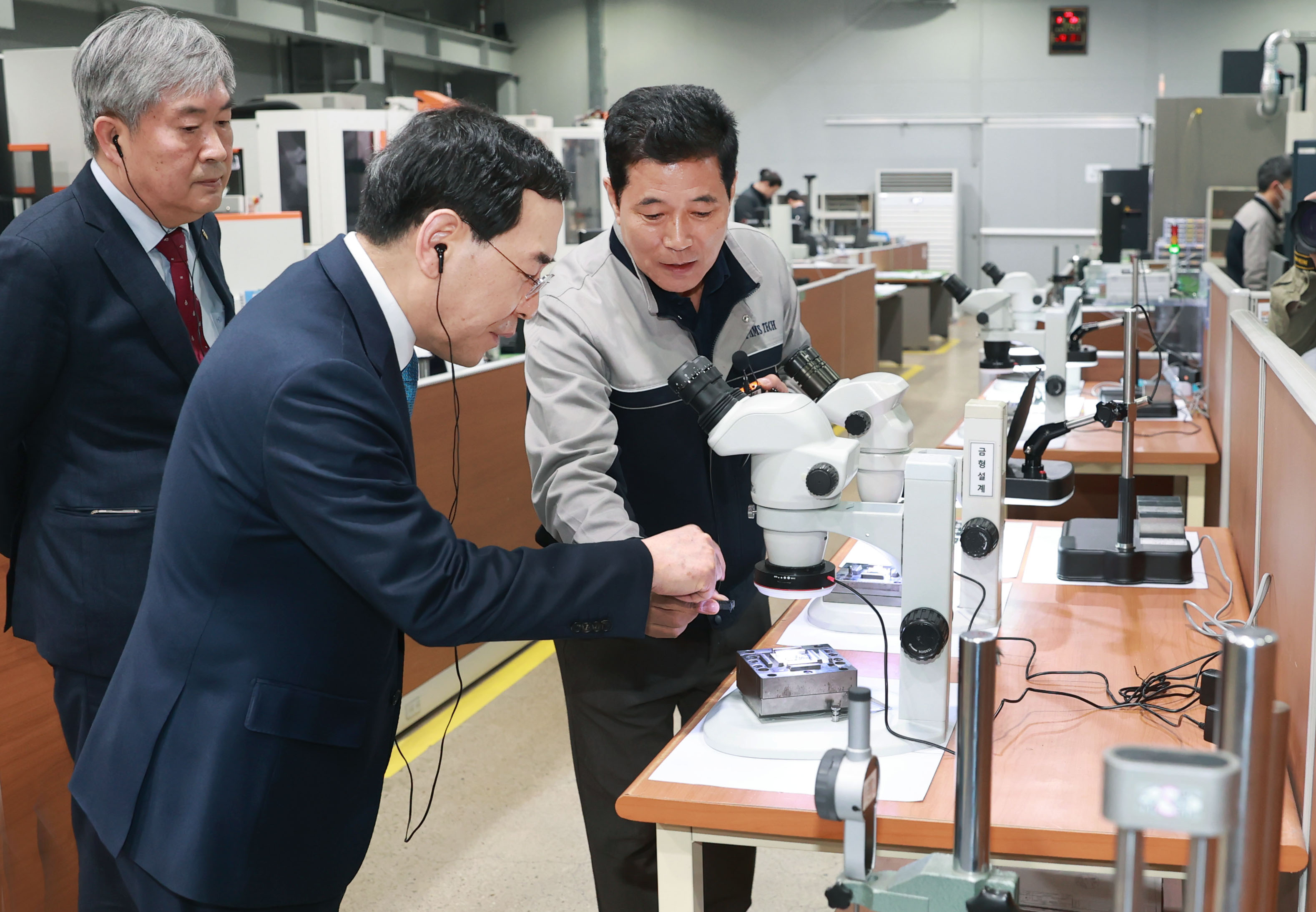 뿌리기업인 디팜스테크 현장 방문 3