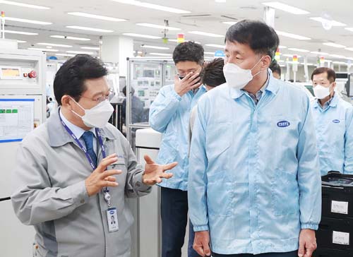 제300호 사업재편 승인기업인 이씨스社 현장방문 1