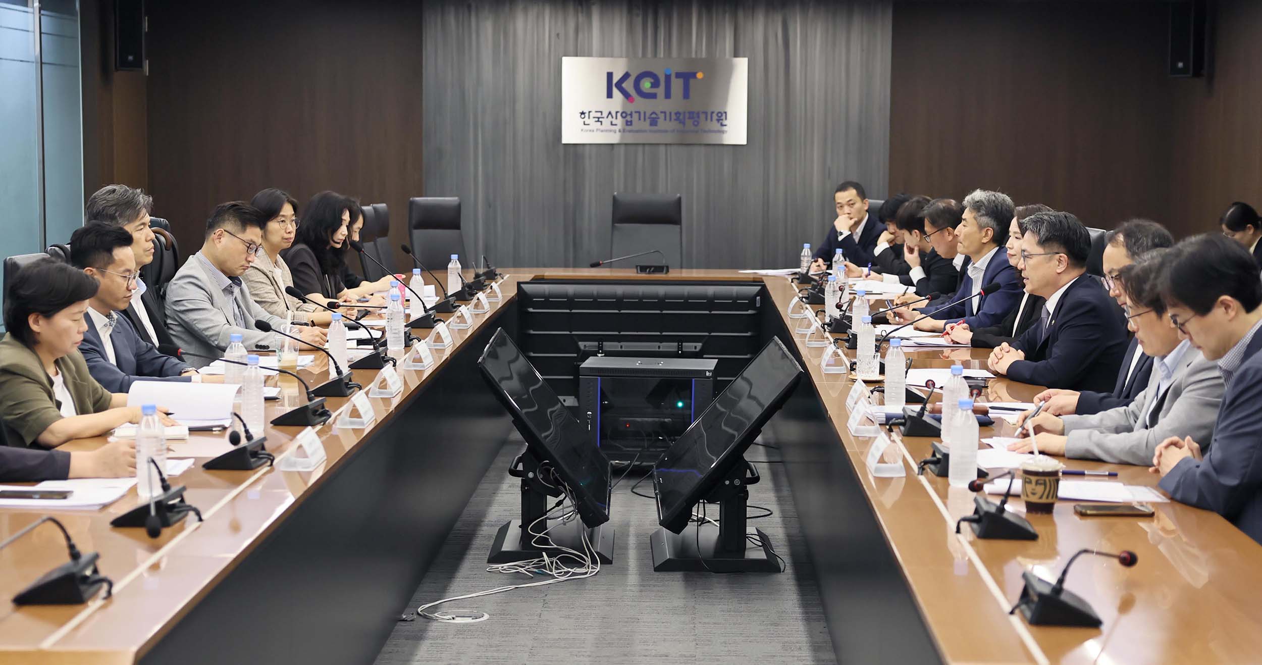 제조업 AI대전환(AX) 관계부처 합동회의 개최 1