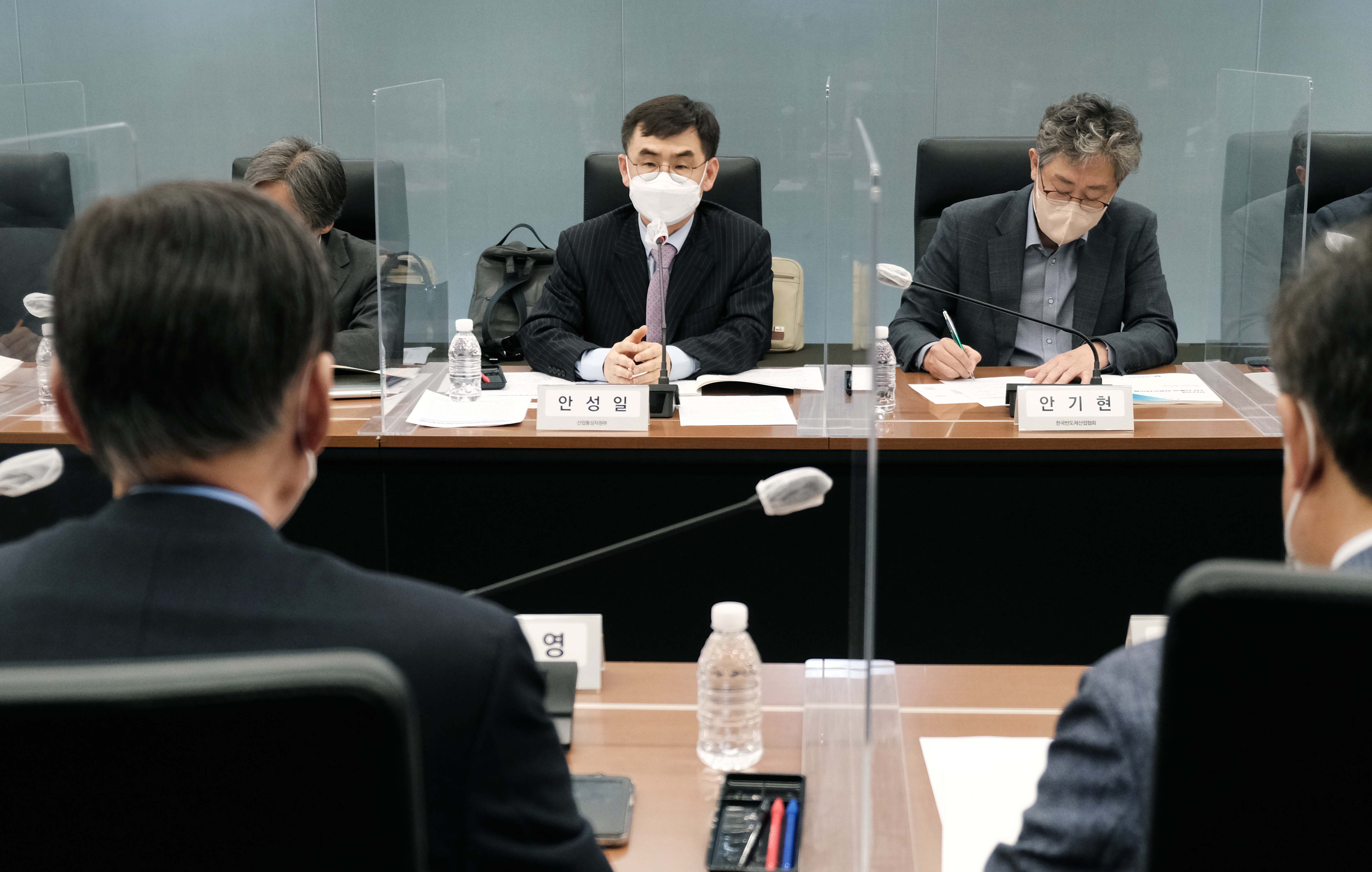 제7차 신통상 라운드 테이블 개최 4